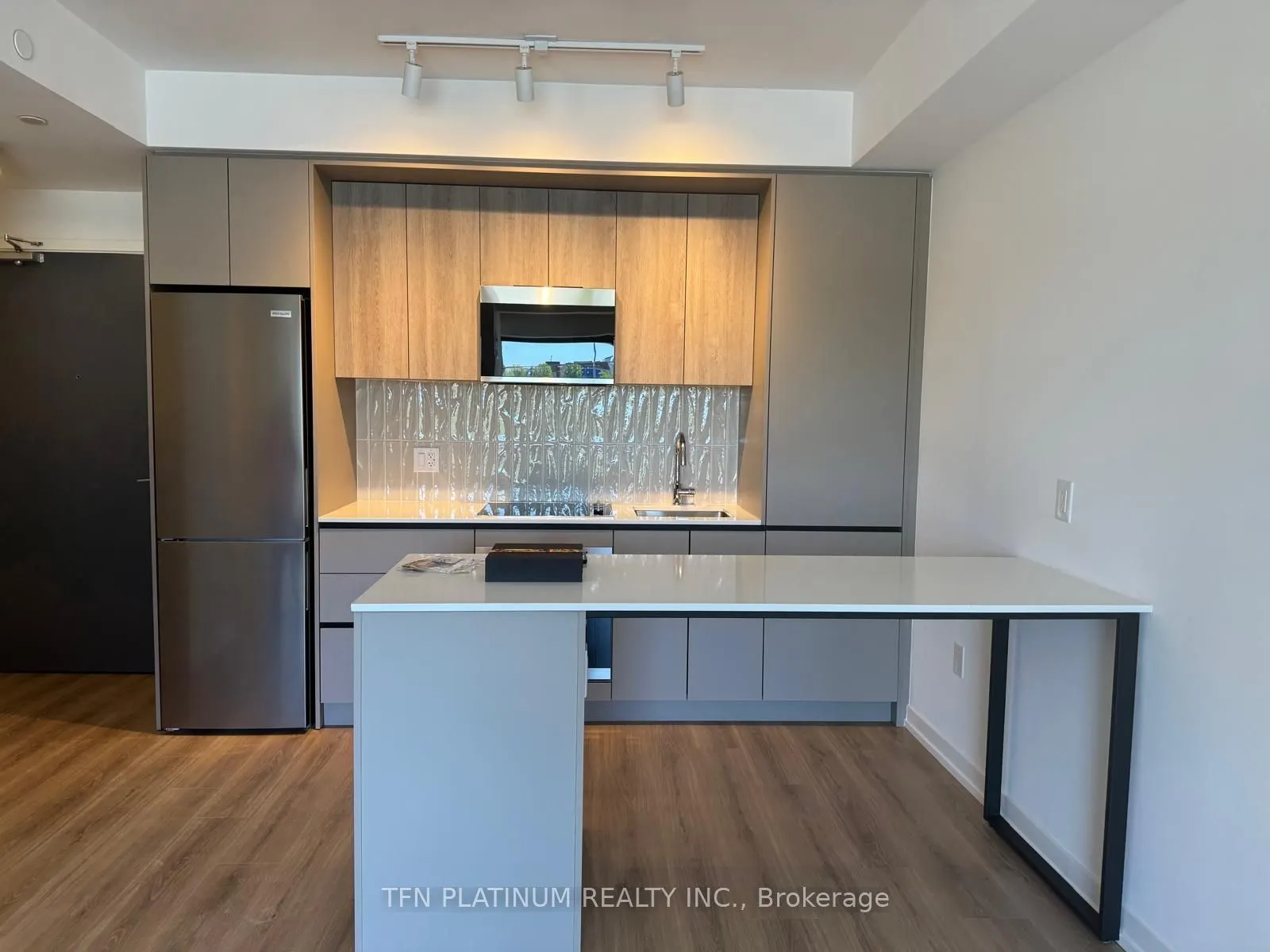 2485 Eglinton Avenue W, #318