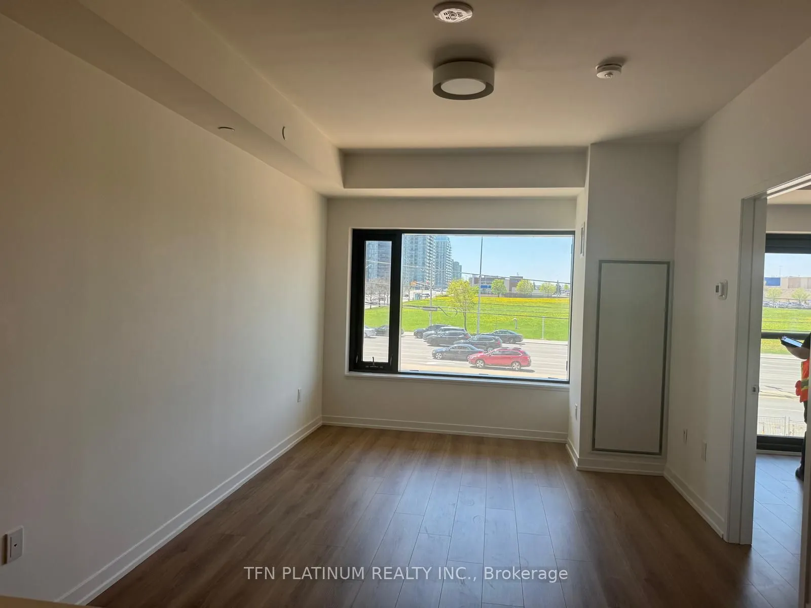 2485 Eglinton Avenue W, #318