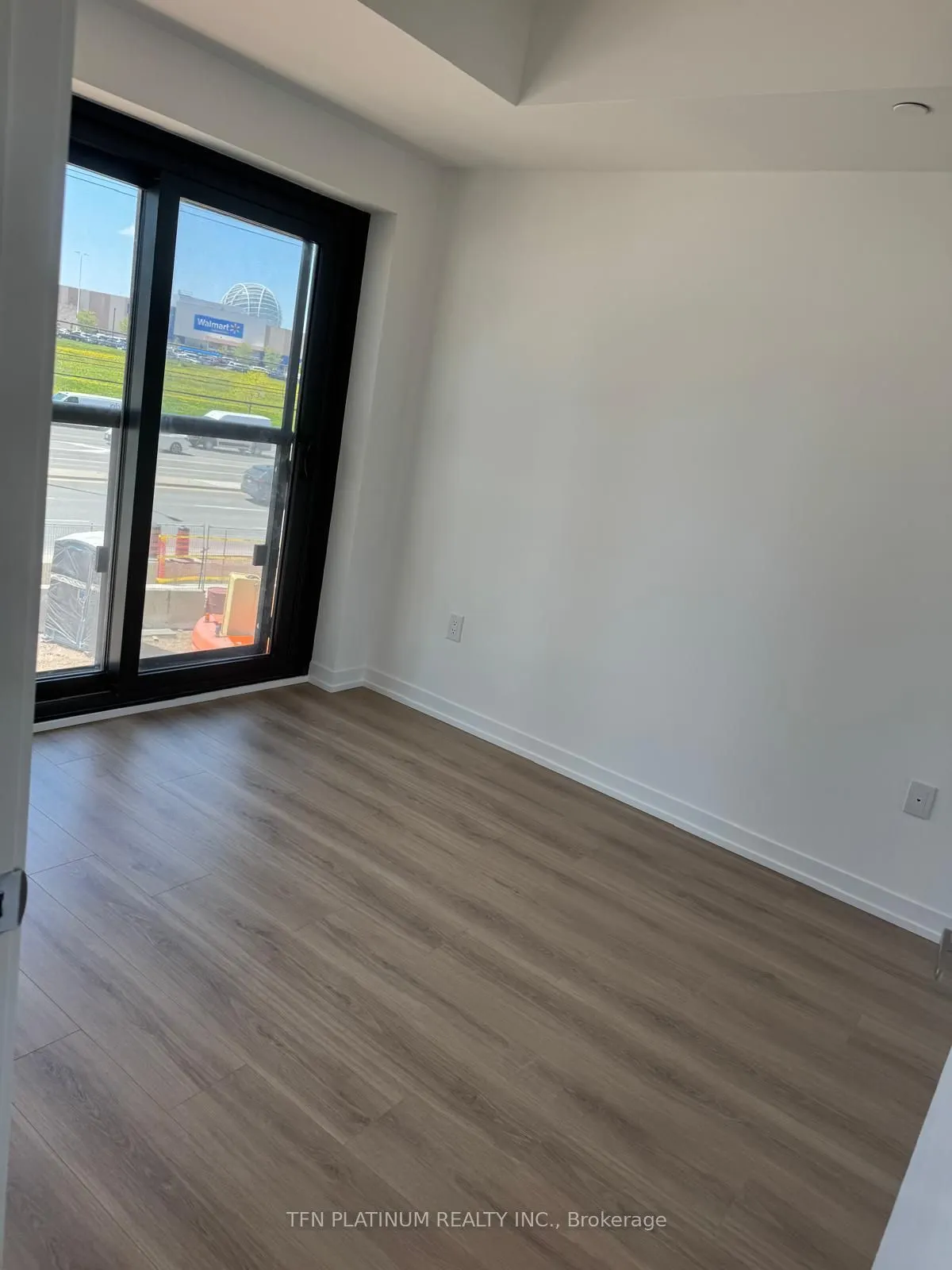 2485 Eglinton Avenue W, #318