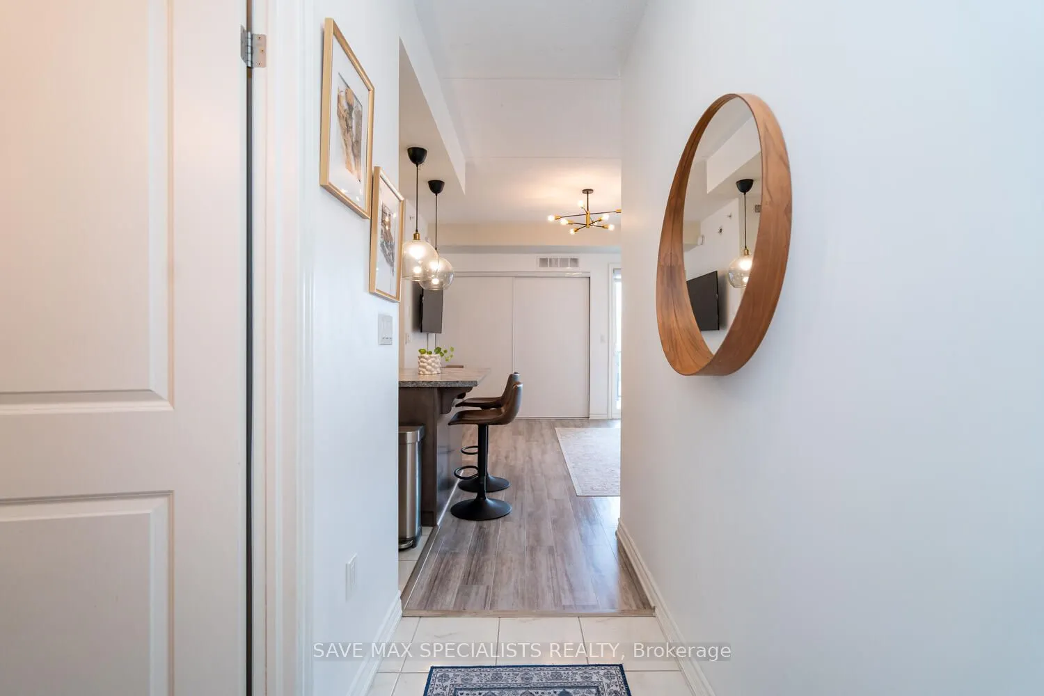 640 Sauve Street, #422