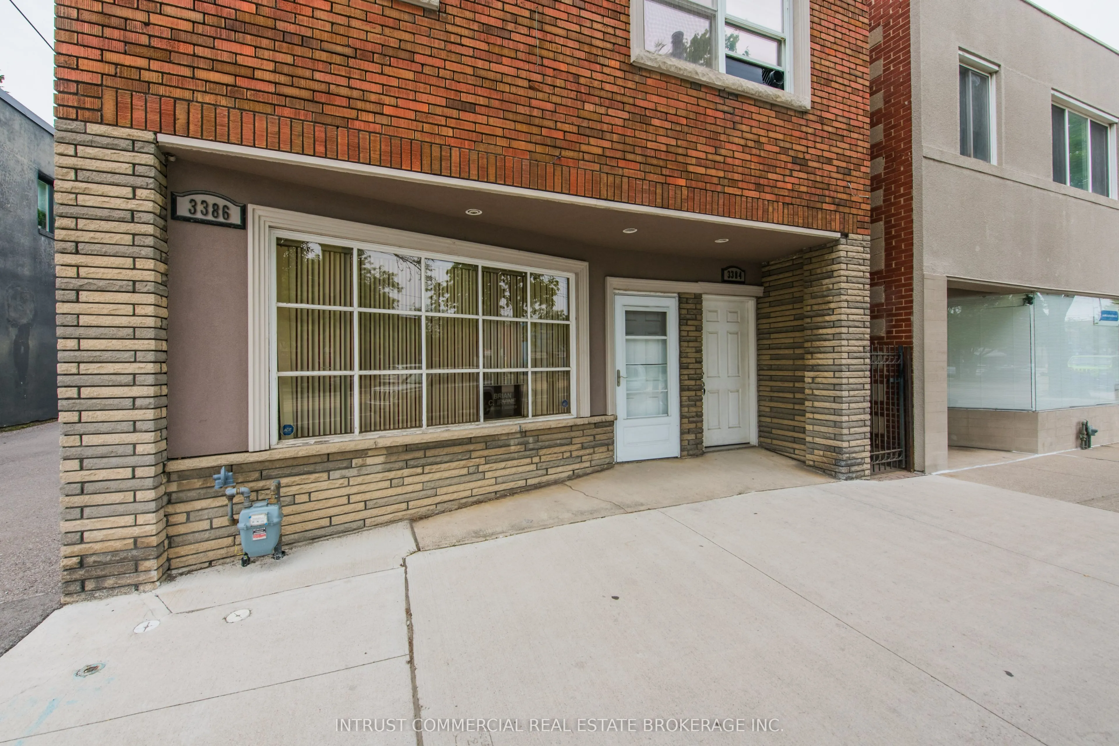 3384 Lake Shore Boulevard W