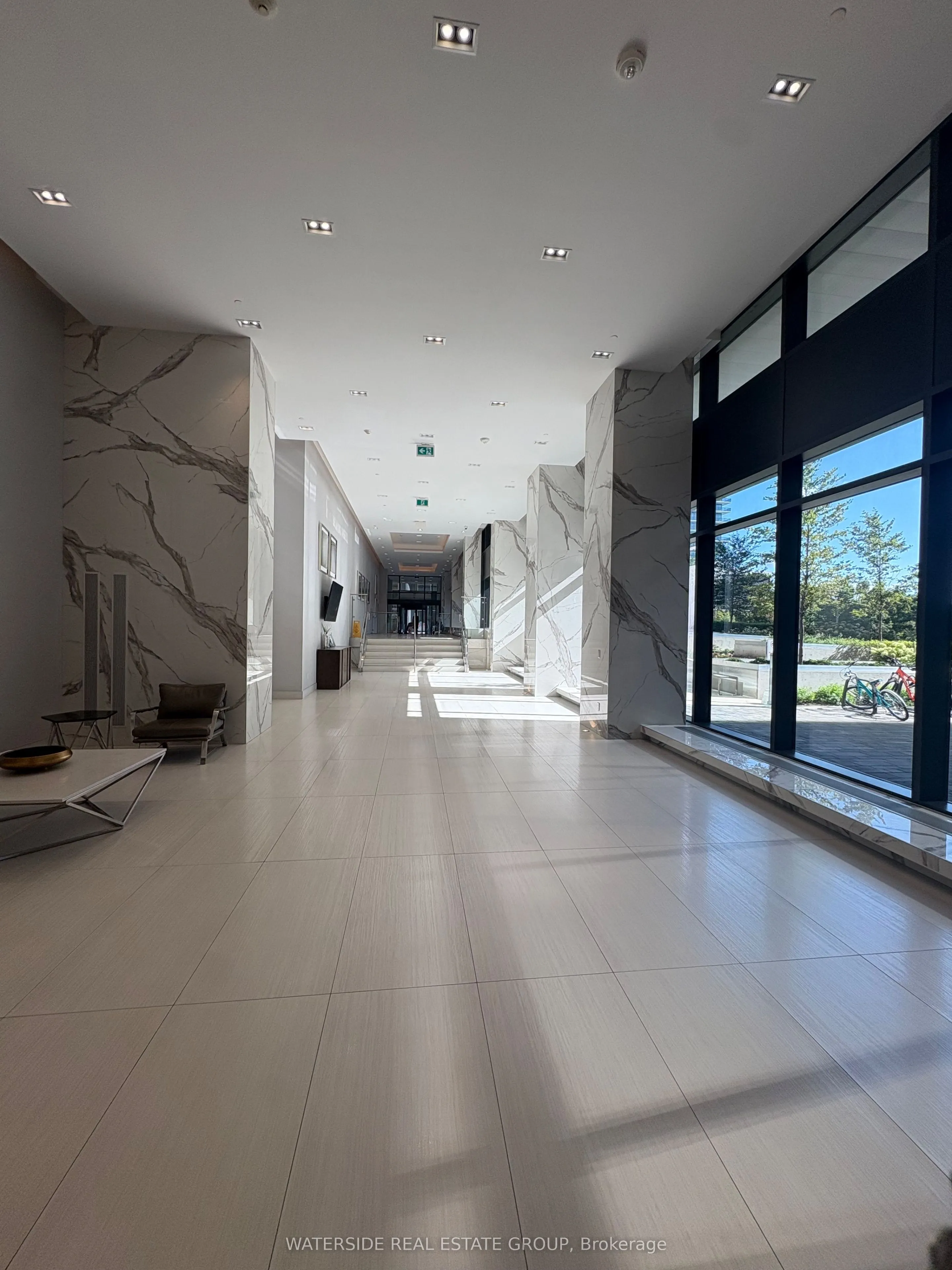 30 Shore Breeze Drive, #4014