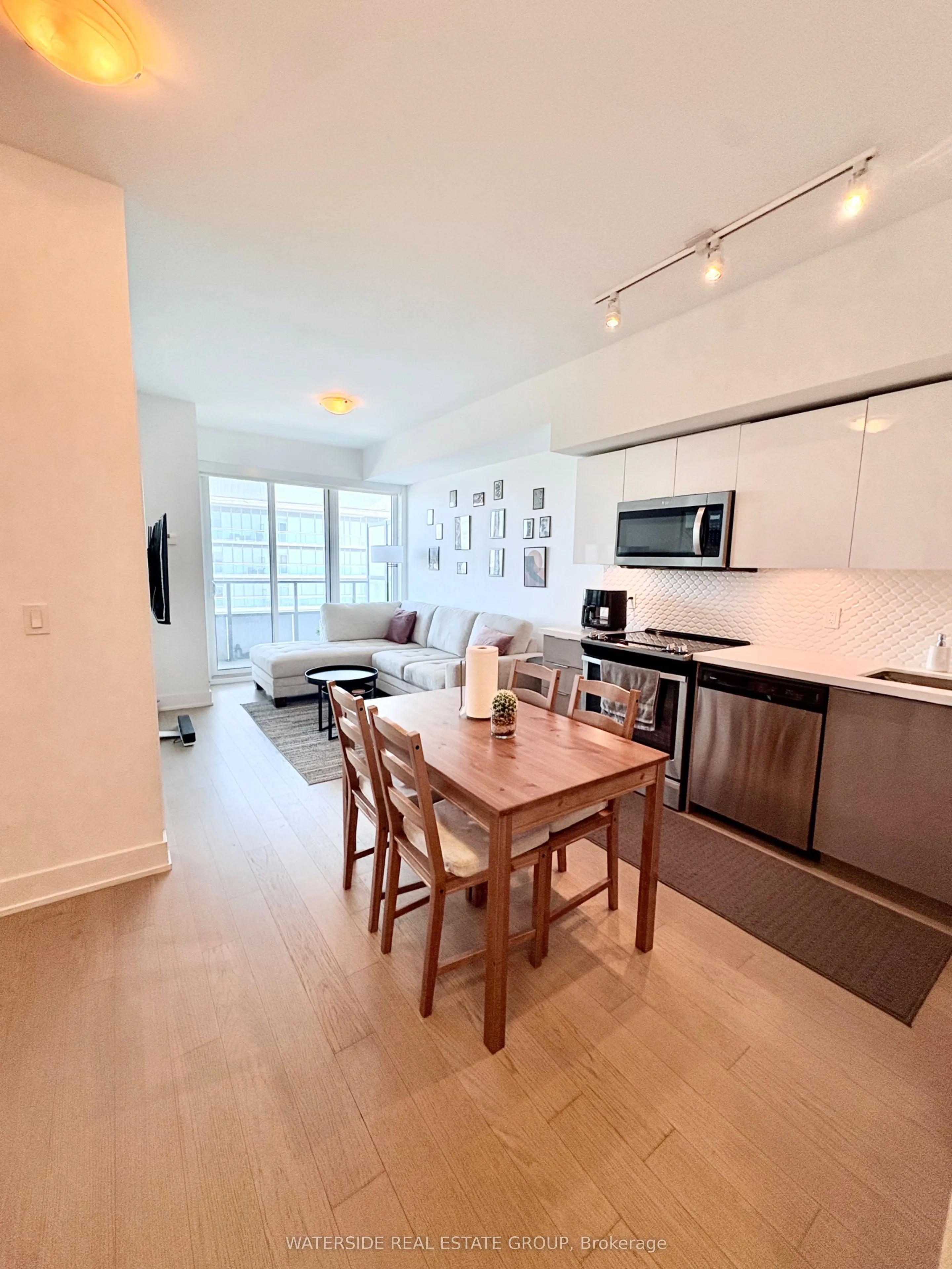 30 Shore Breeze Drive, #4014