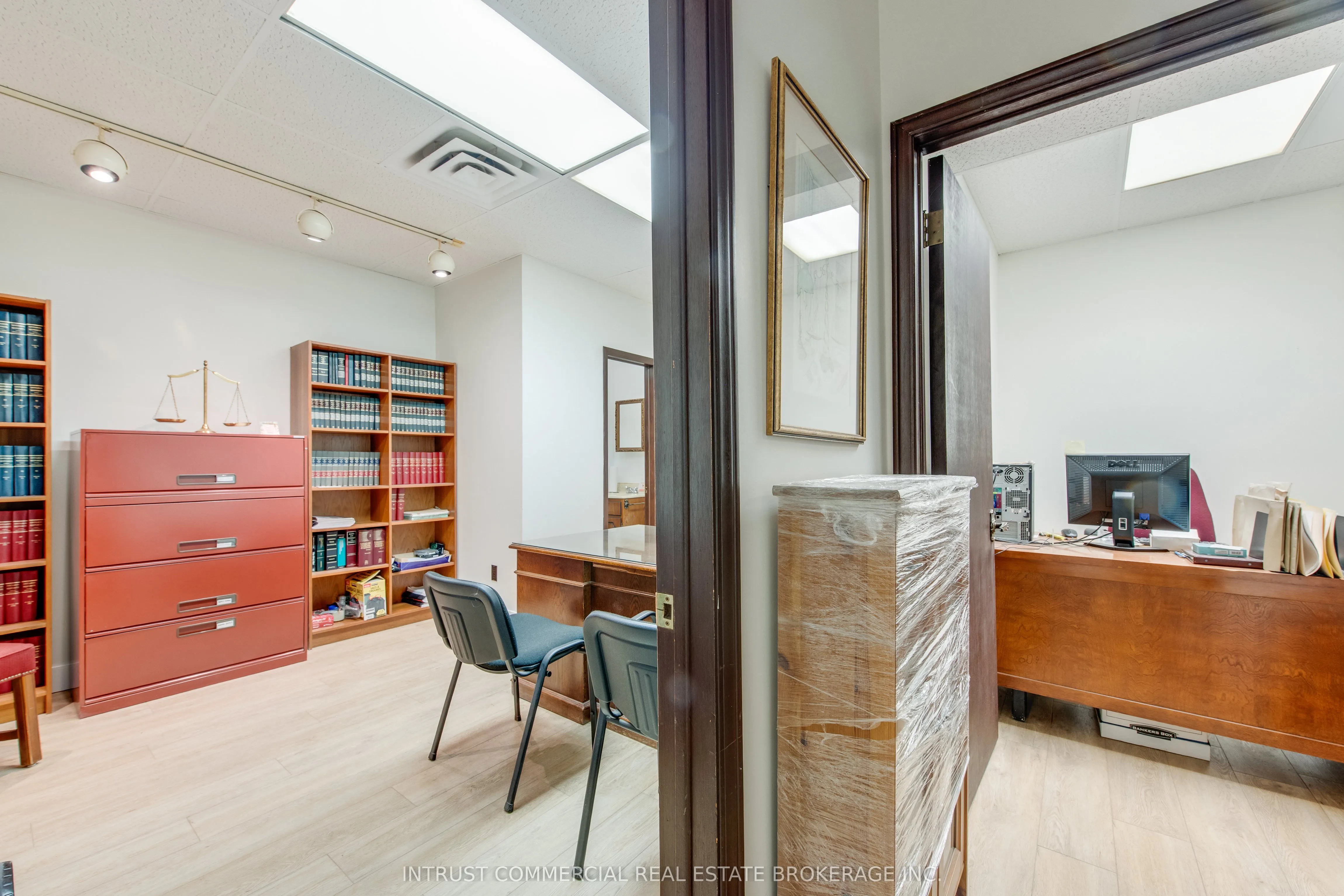 3384 Lake Shore Boulevard W