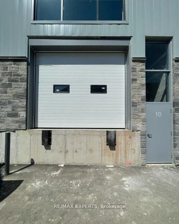 5266 Solar Drive, #B110