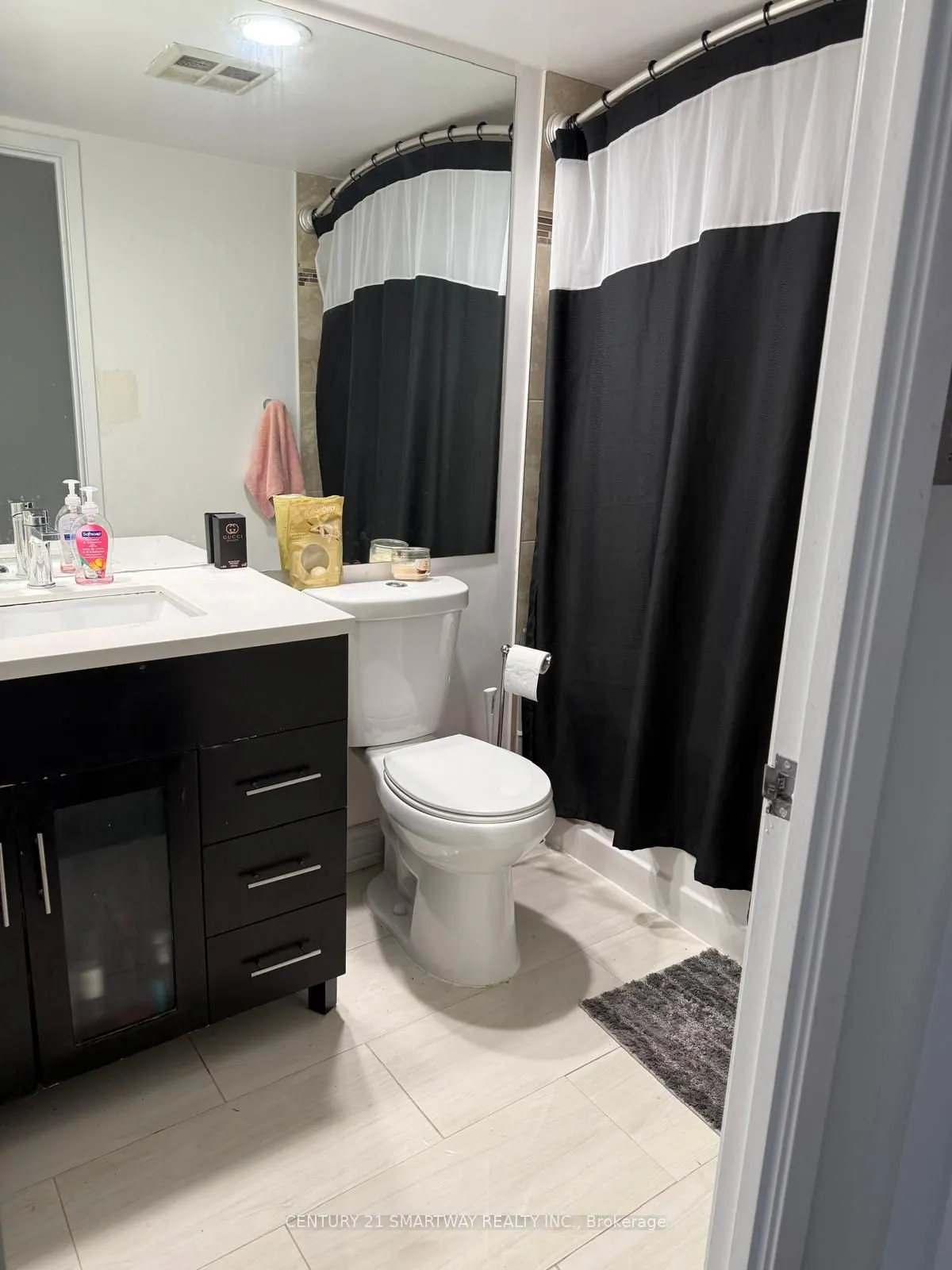 50 Eglinton Avenue, #605