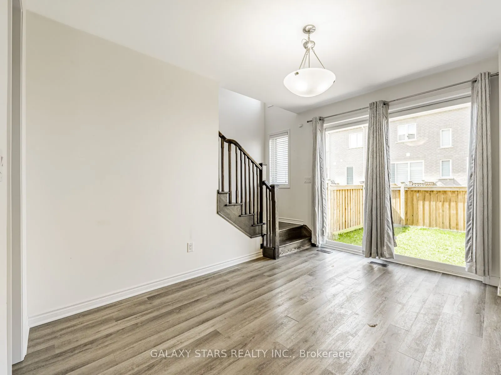 964 Cherry Court