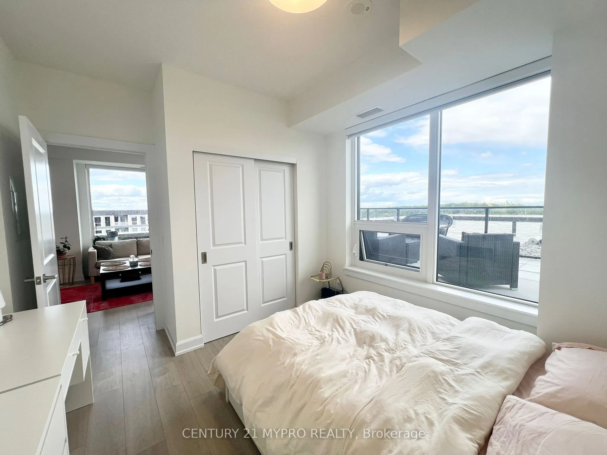 3220 William Coltson Avenue, #915