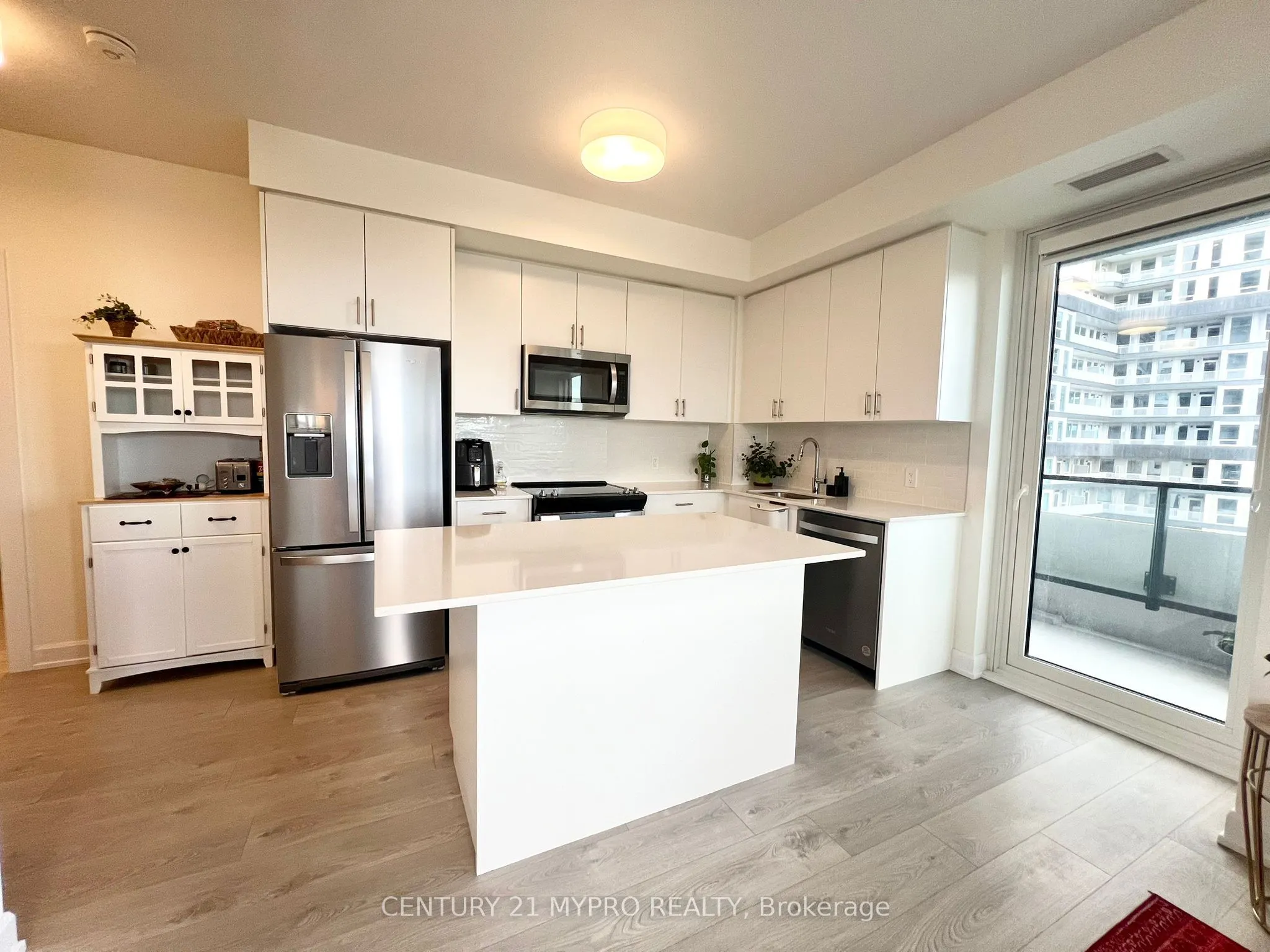 3220 William Coltson Avenue, #915