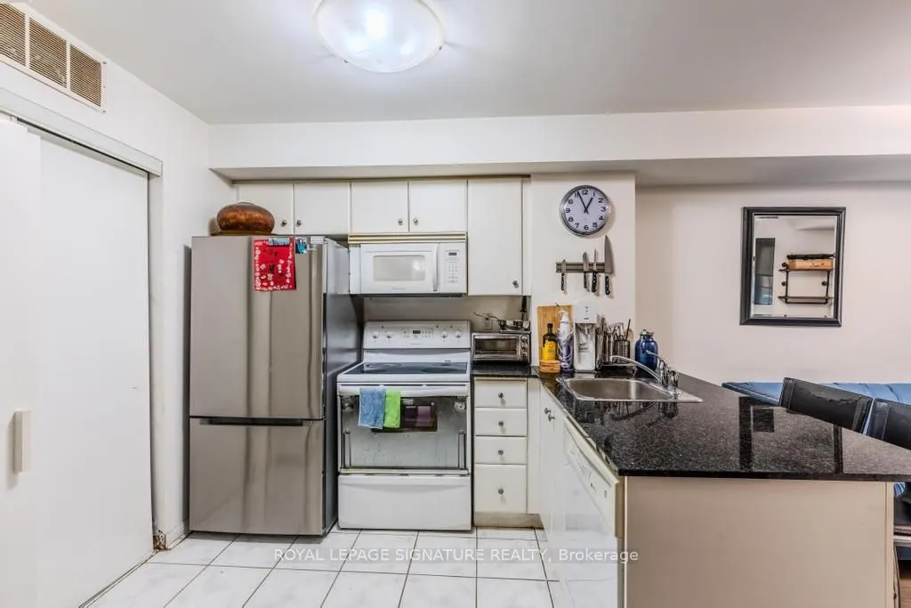 10 Laidlaw Street, #703