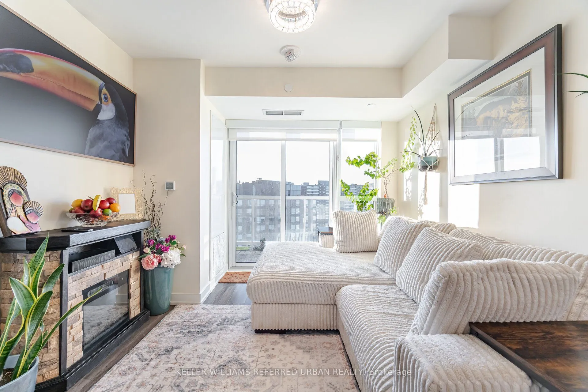 10 Wilby Crescent, #1807