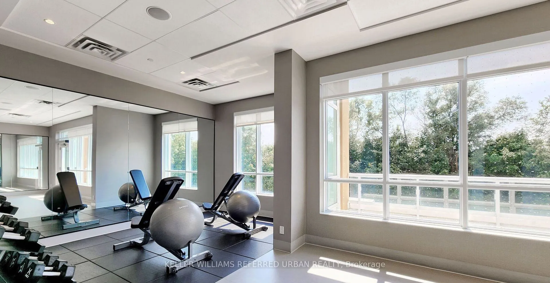 10 Wilby Crescent, #1807