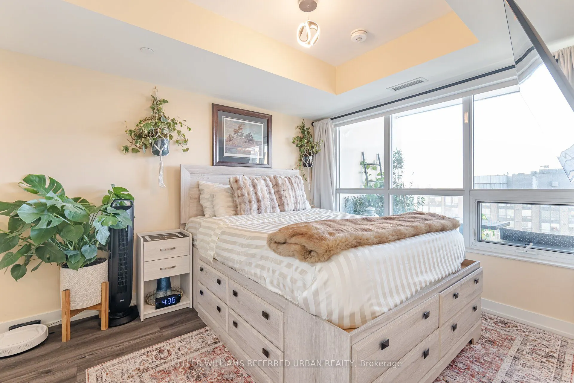 10 Wilby Crescent, #1807