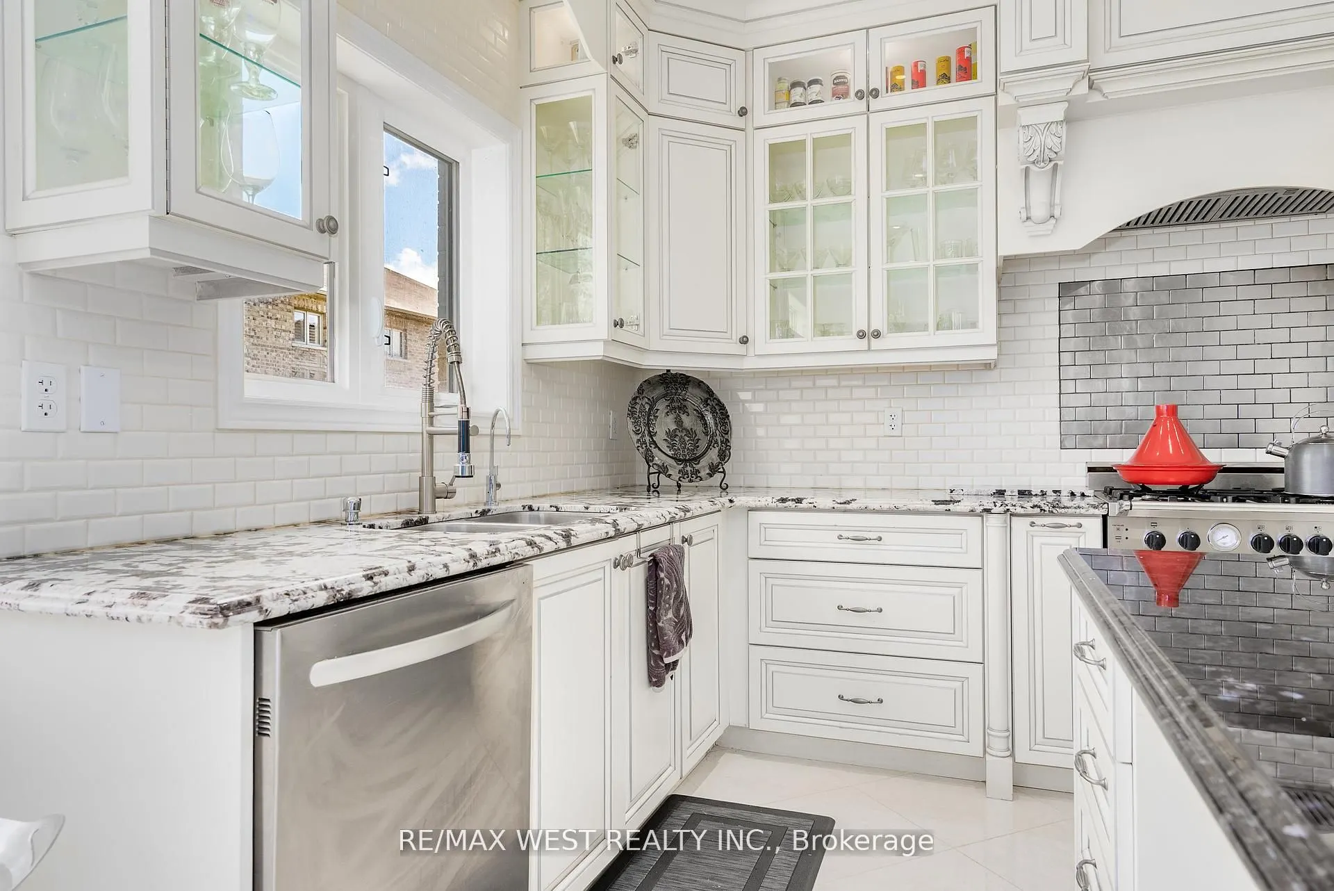418 Hidden Trail Circle