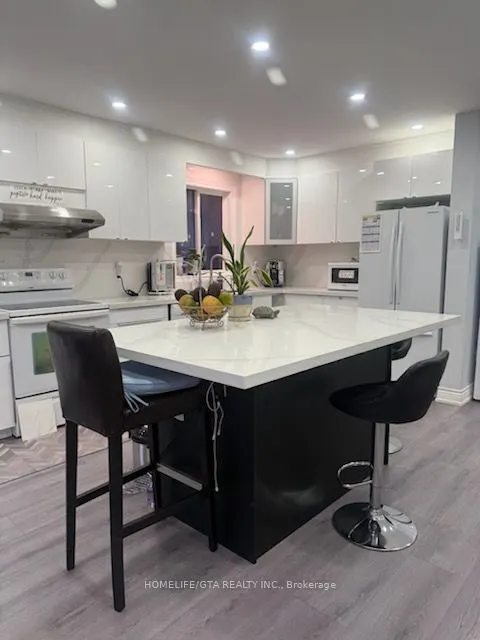 360 Queens Drive