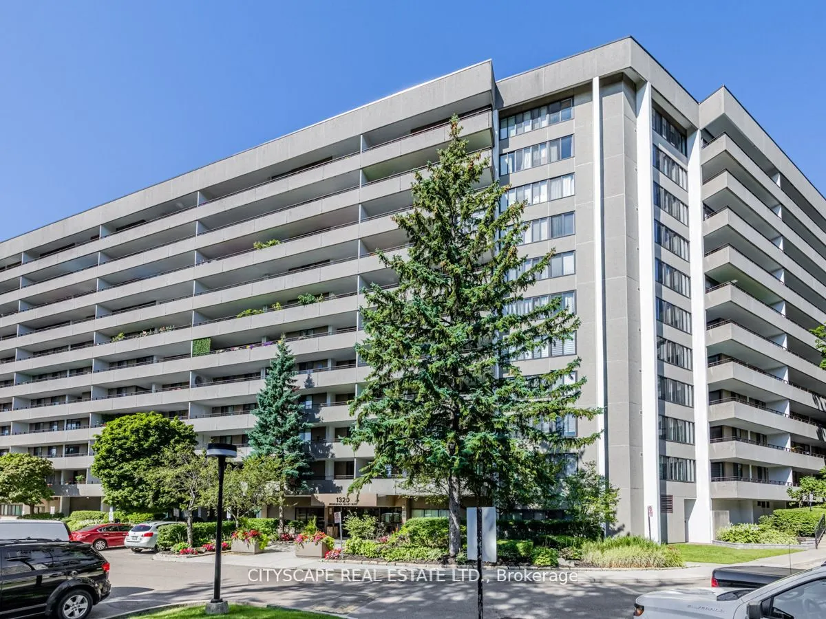 1320 Mississauga Valley Boulevard, #304