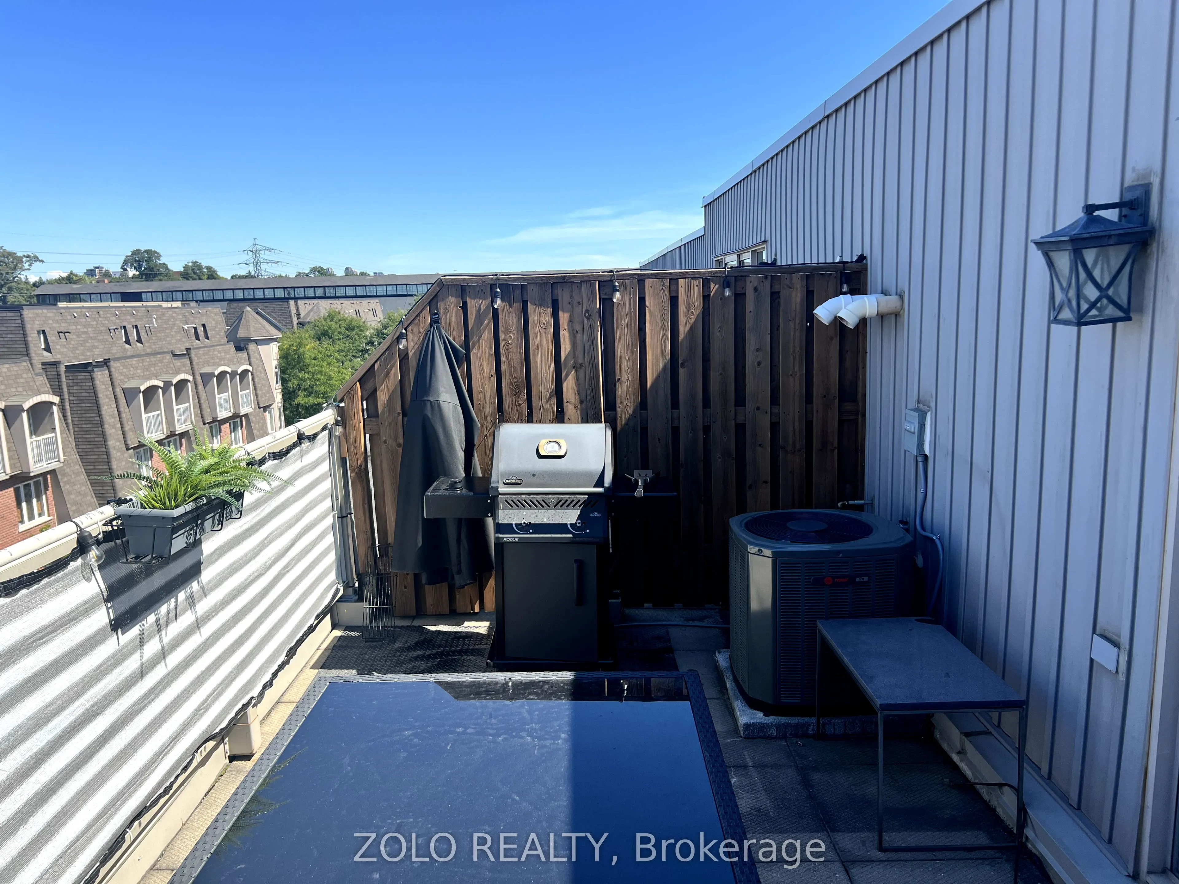 25 Turntable Crescent, #234