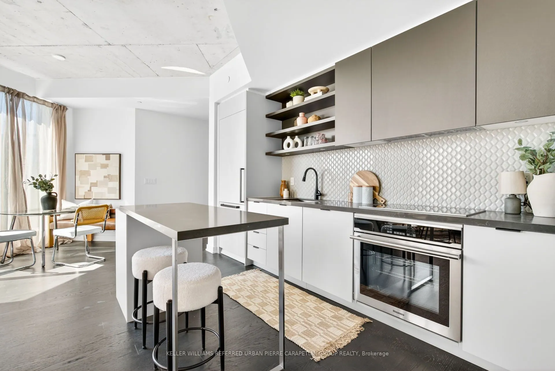 57 Brock Avenue, #610