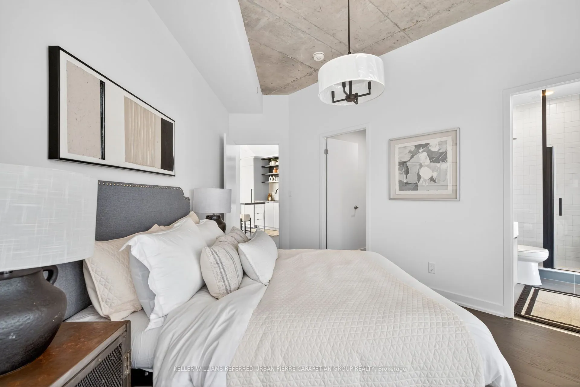 57 Brock Avenue, #610