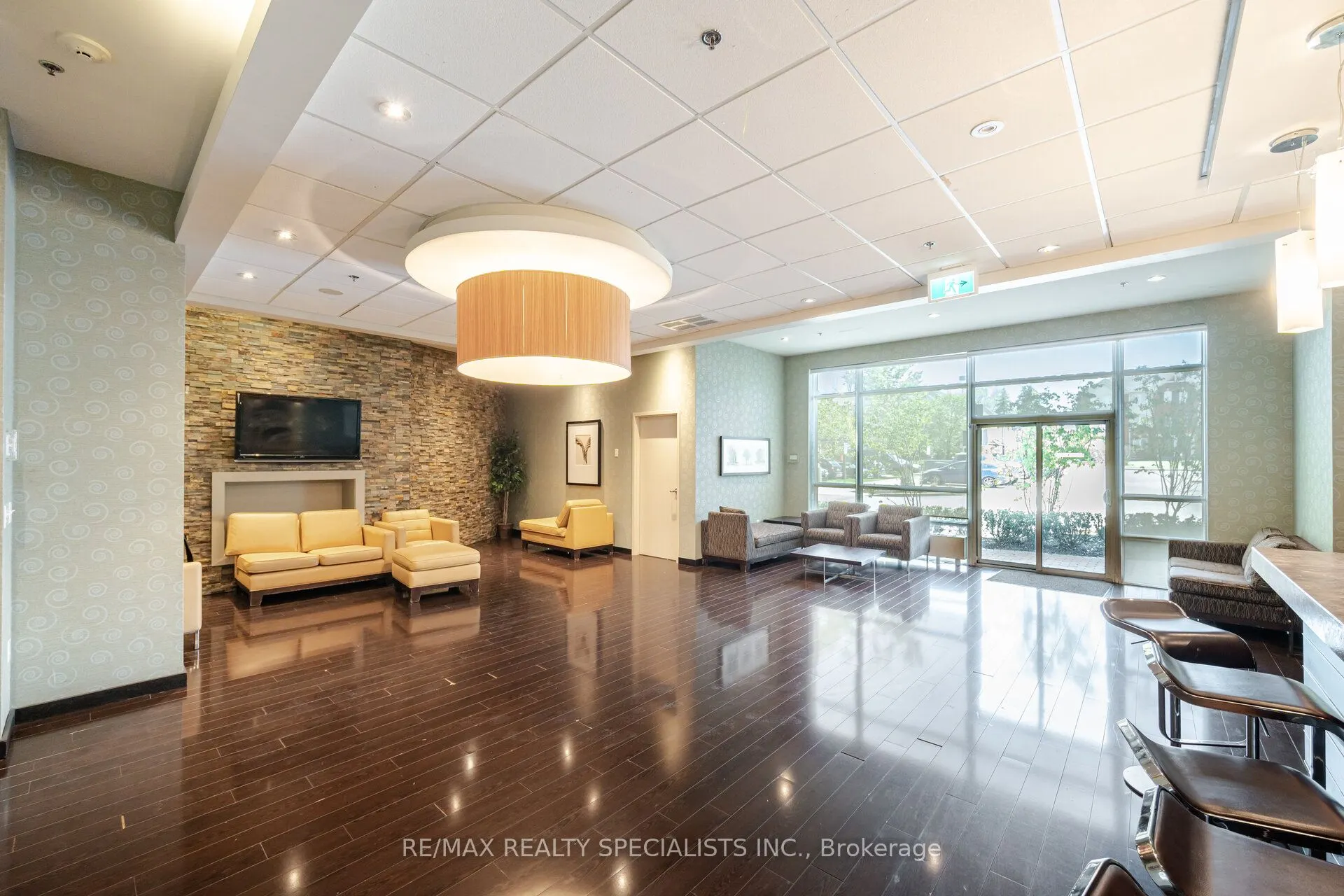 215 Queen Street E, #1103