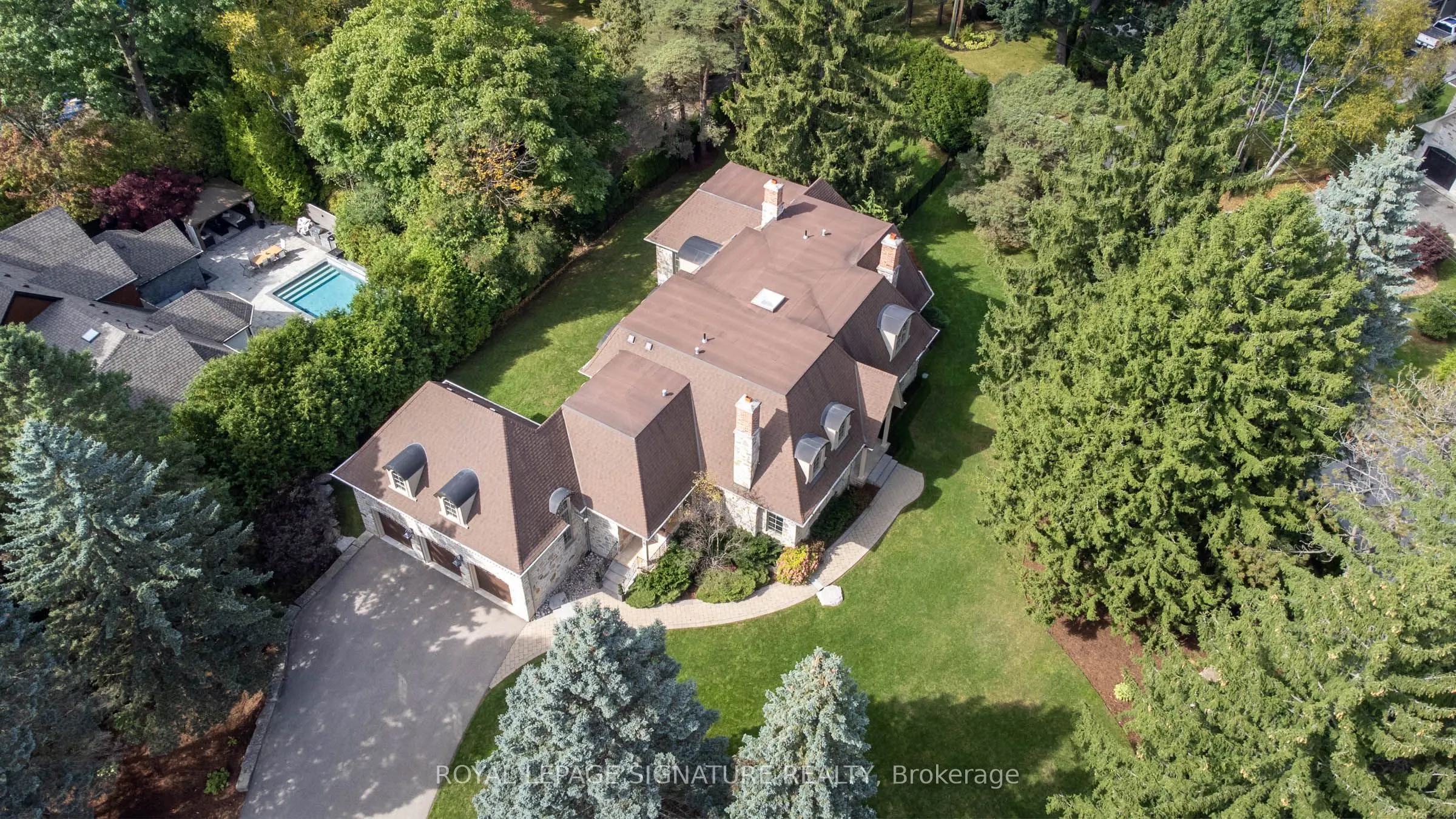 1161 Tecumseh Park Drive