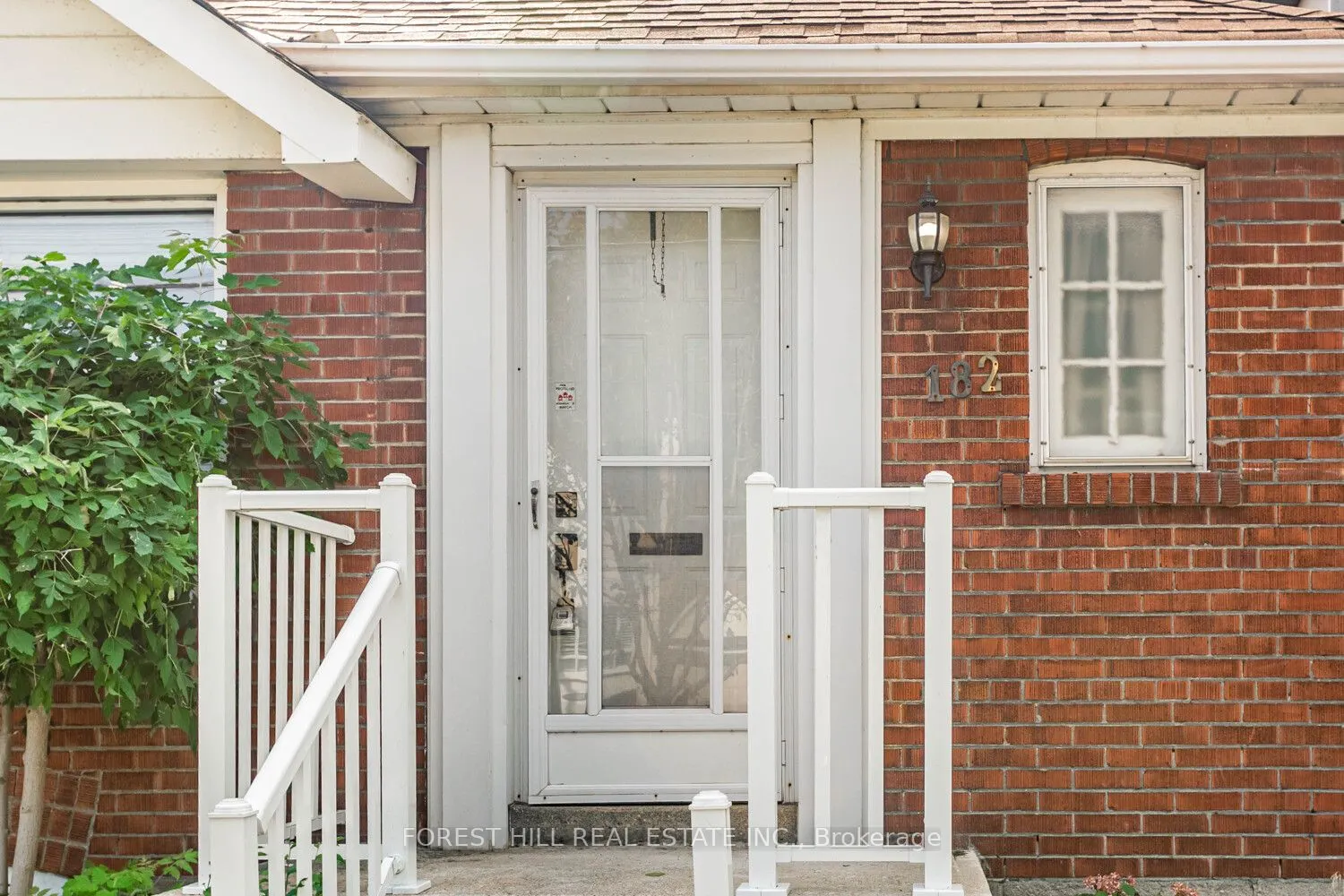 182 Park Lawn Road