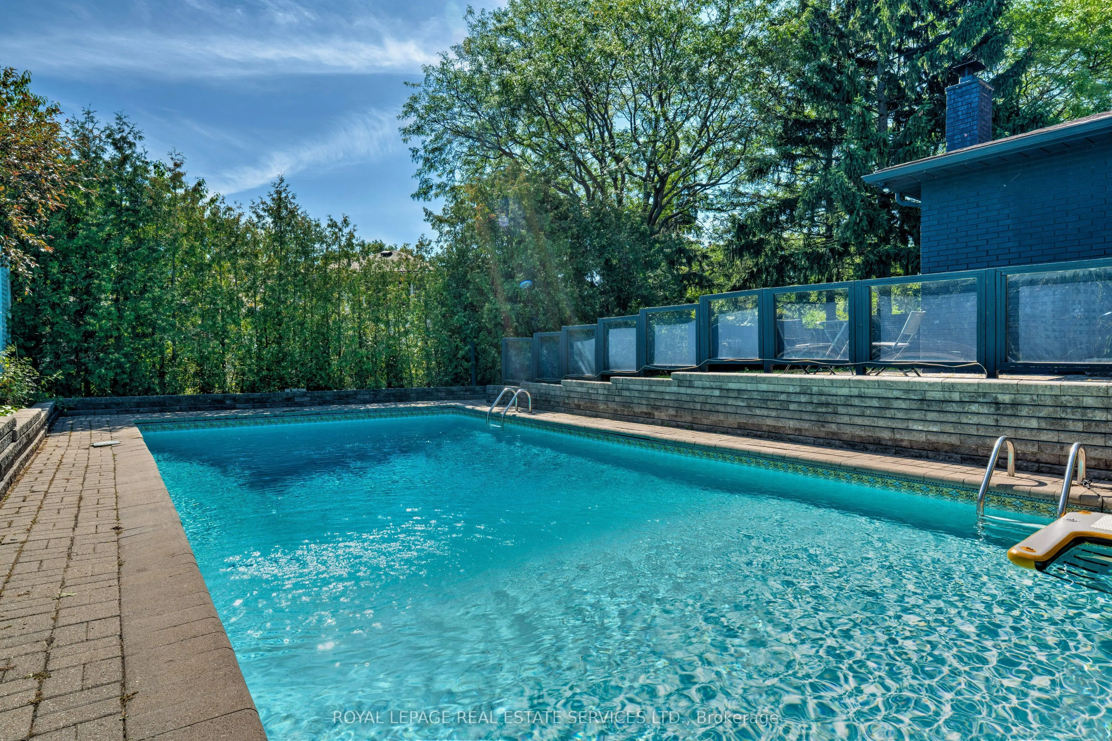 297 Sunset Drive
