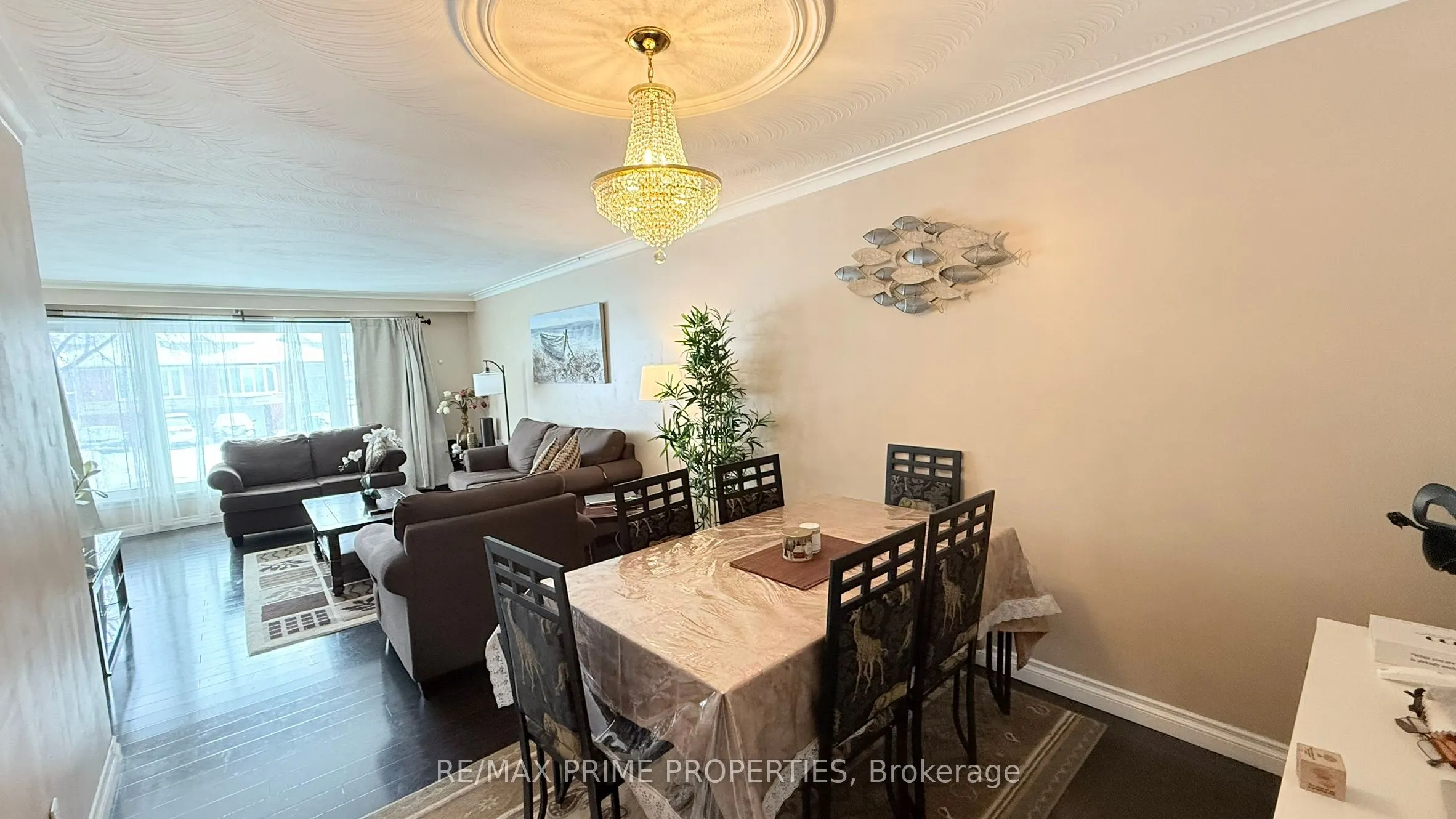 3563 Laddie Crescent, #Upper