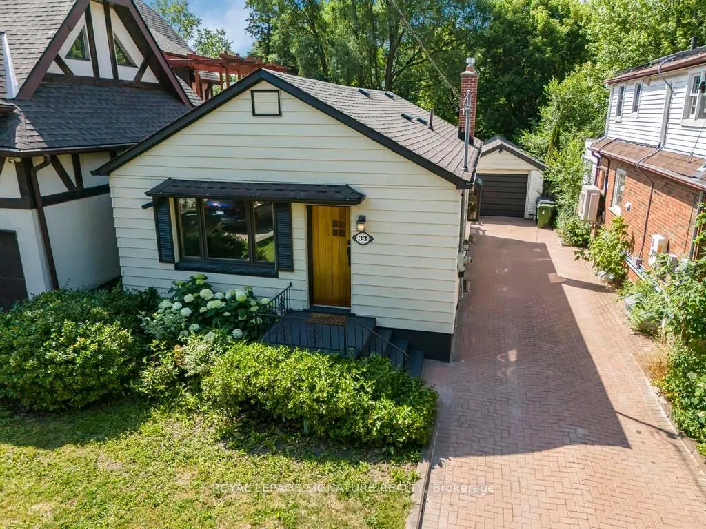 33 Ash Crescent