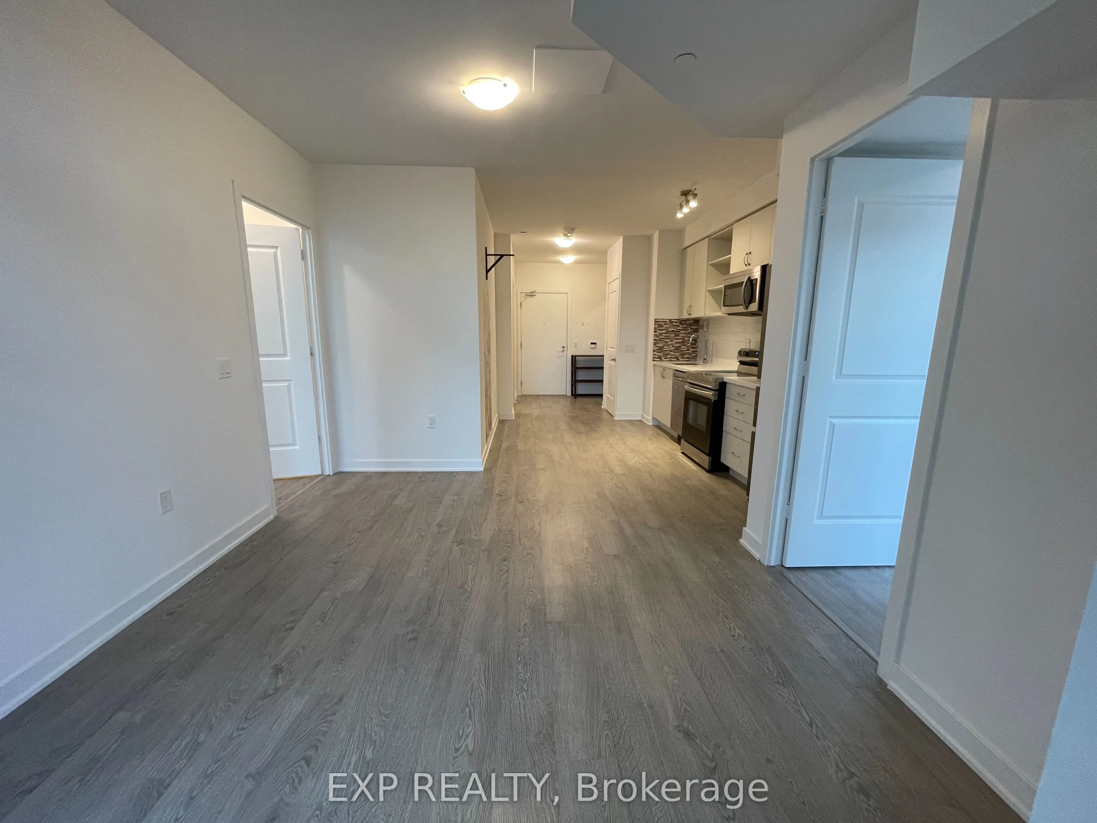4677 Glen Erin Drive, #105