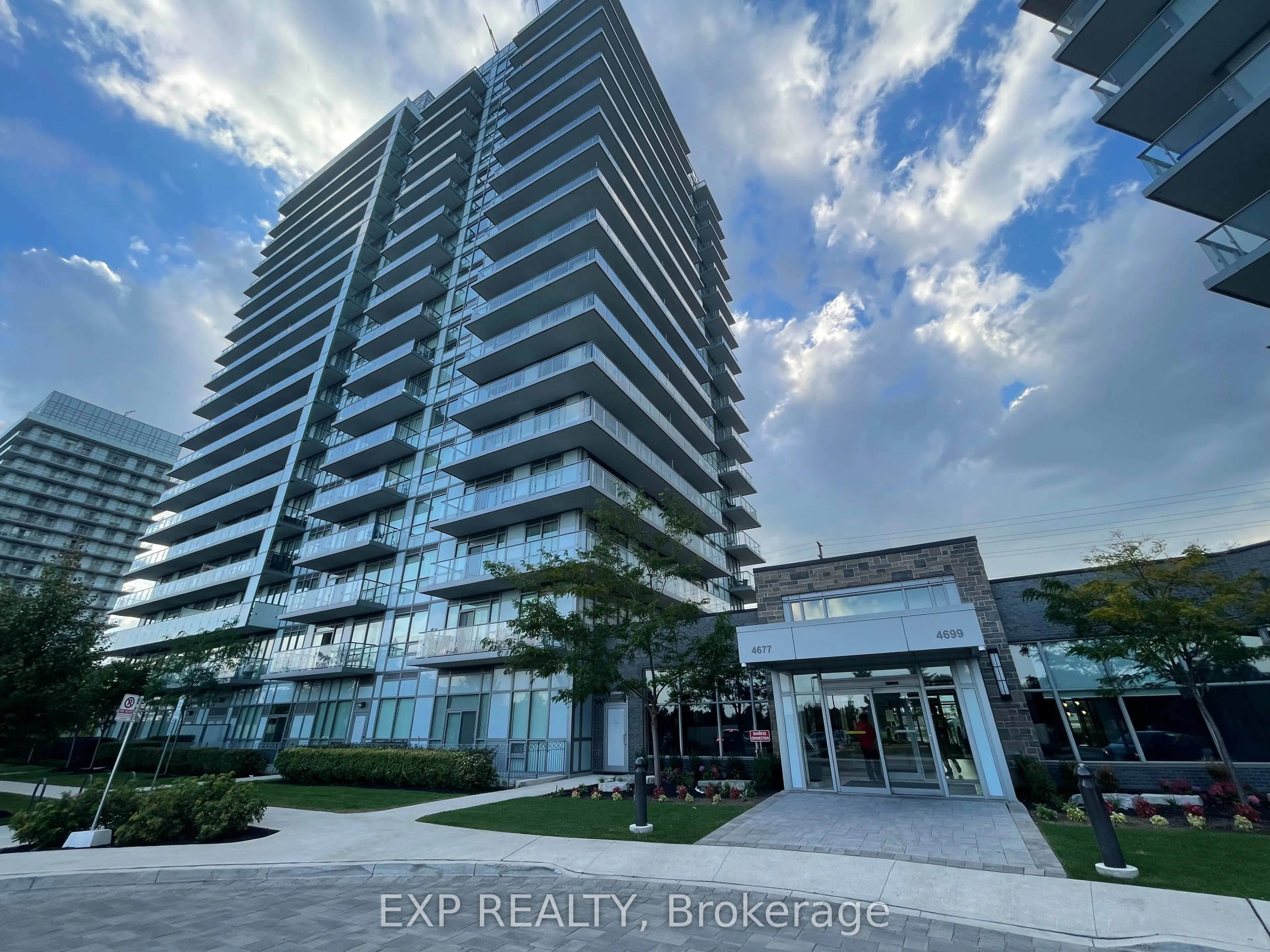 4677 Glen Erin Drive, #105