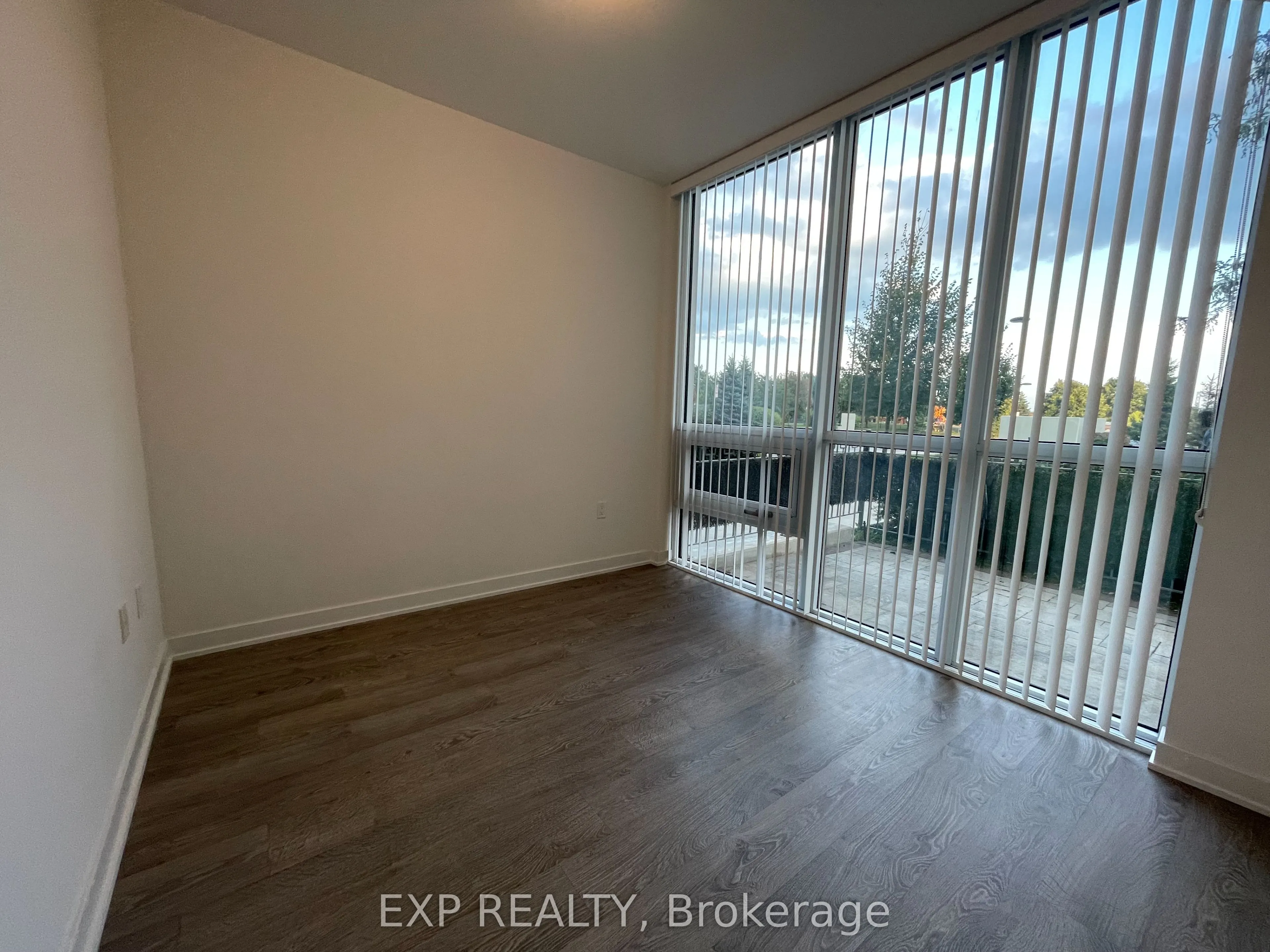 4677 Glen Erin Drive, #105