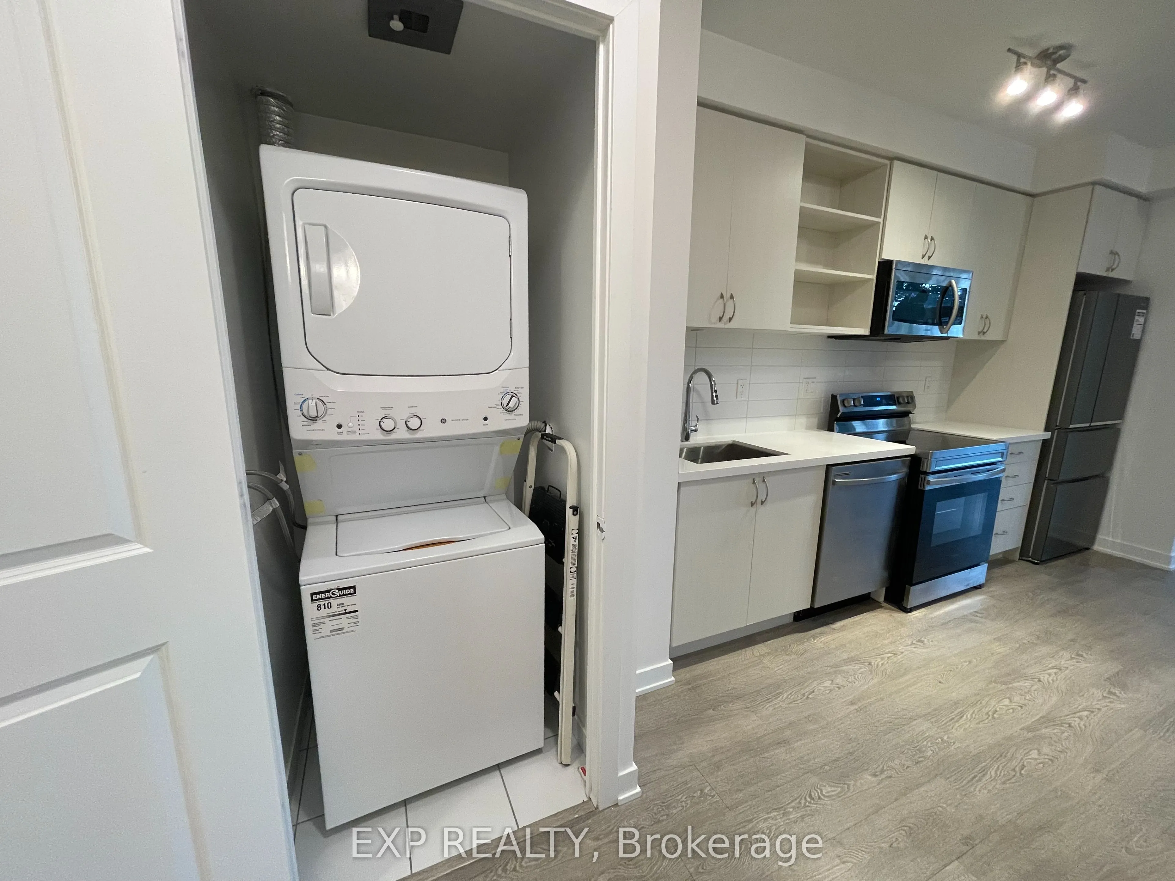 4677 Glen Erin Drive, #105