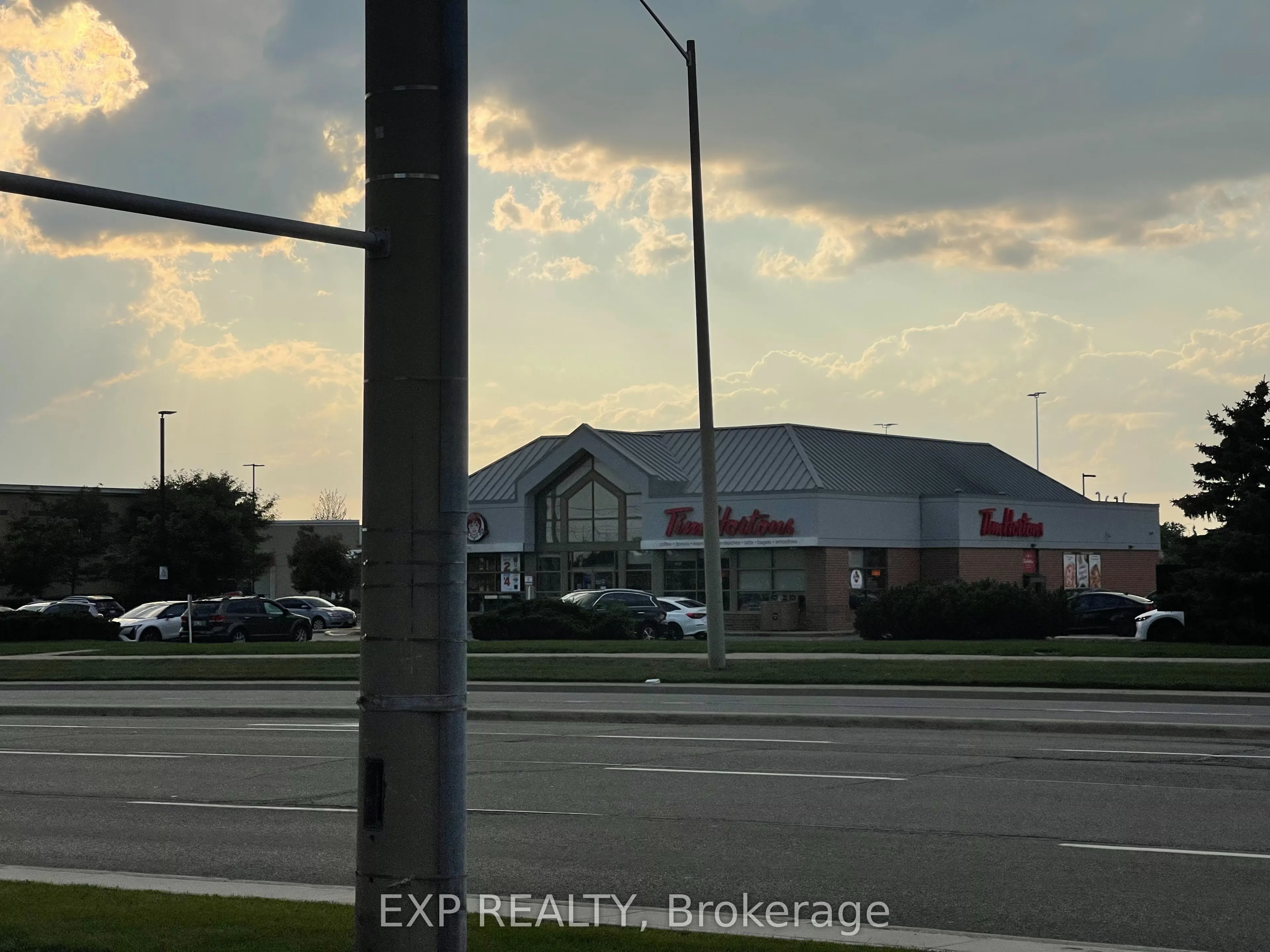 4677 Glen Erin Drive, #105