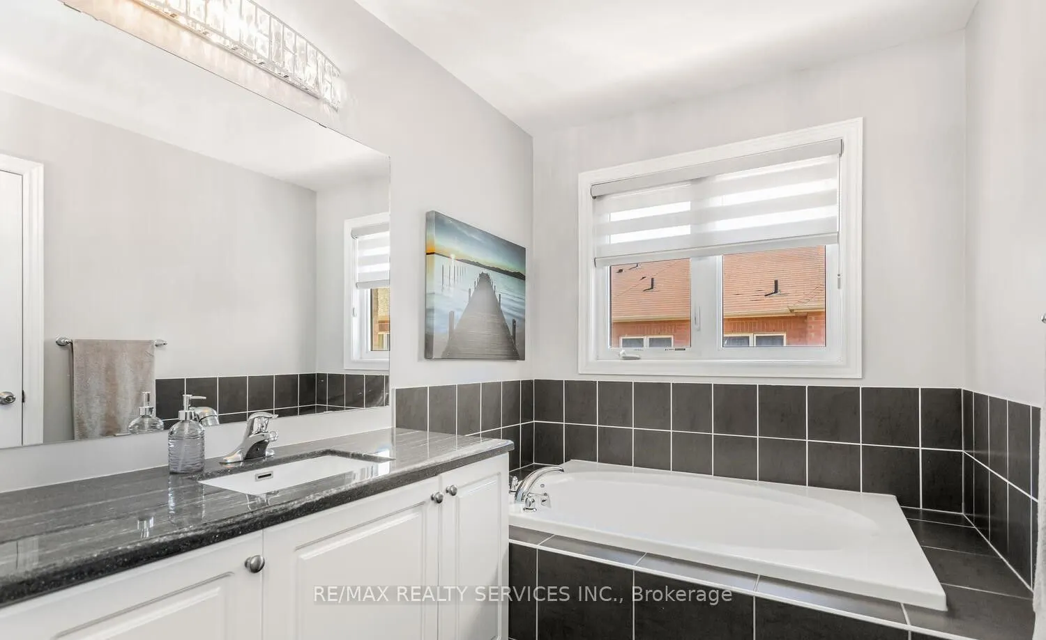14 Rockman Crescent