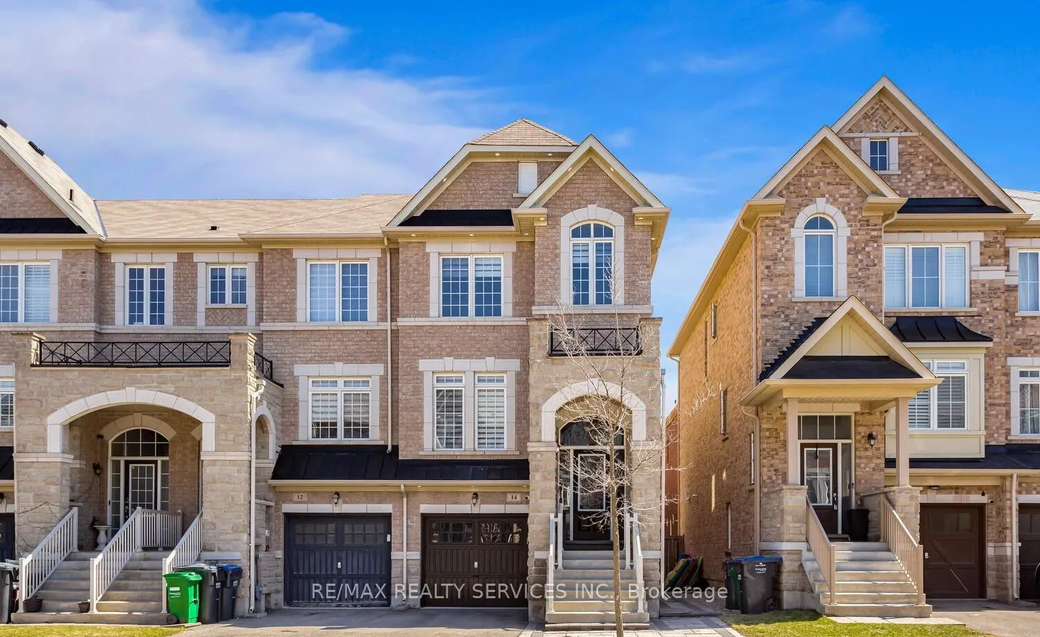 14 Rockman Crescent