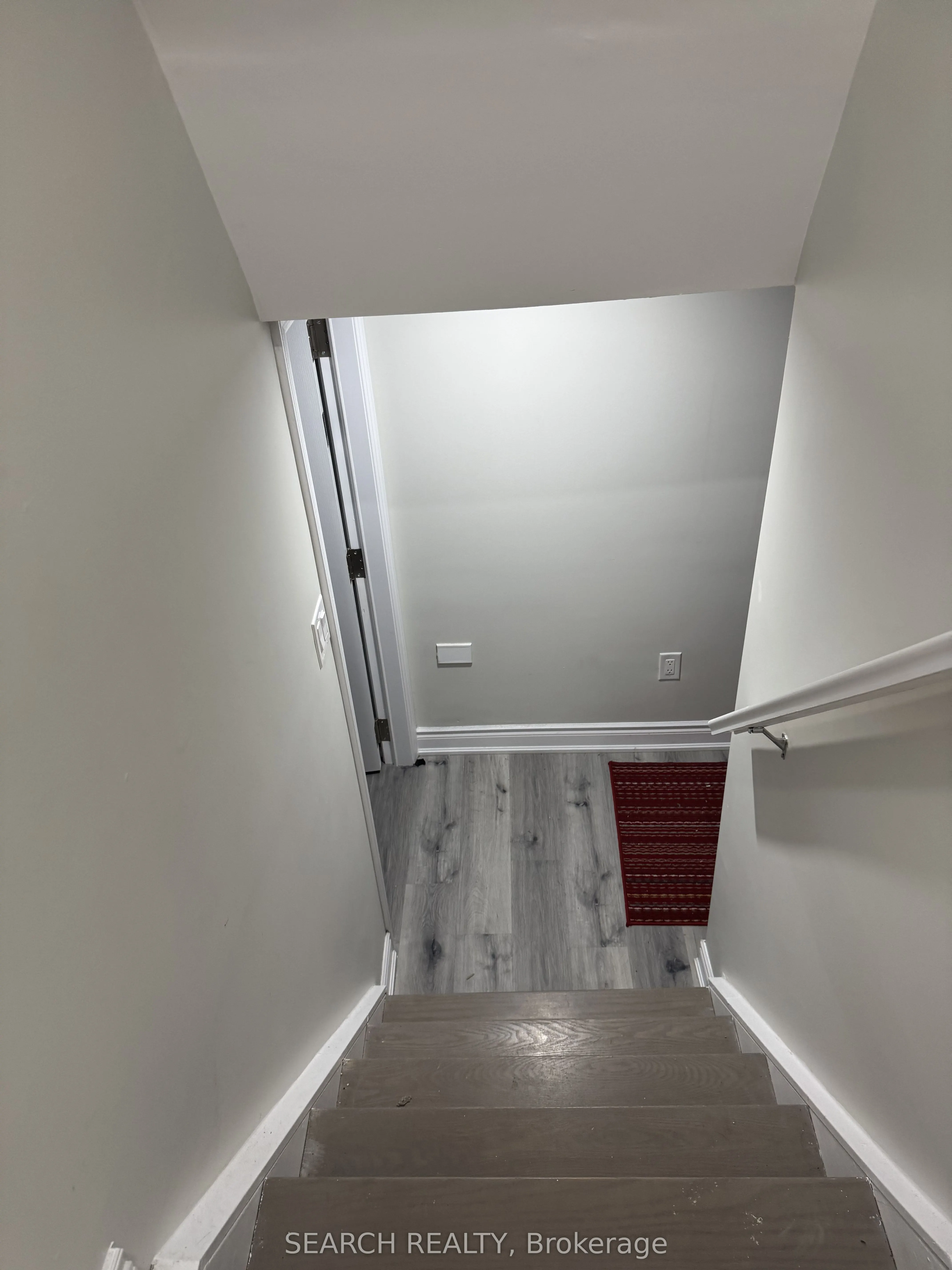 19 Manzanita Crescent, #Basement