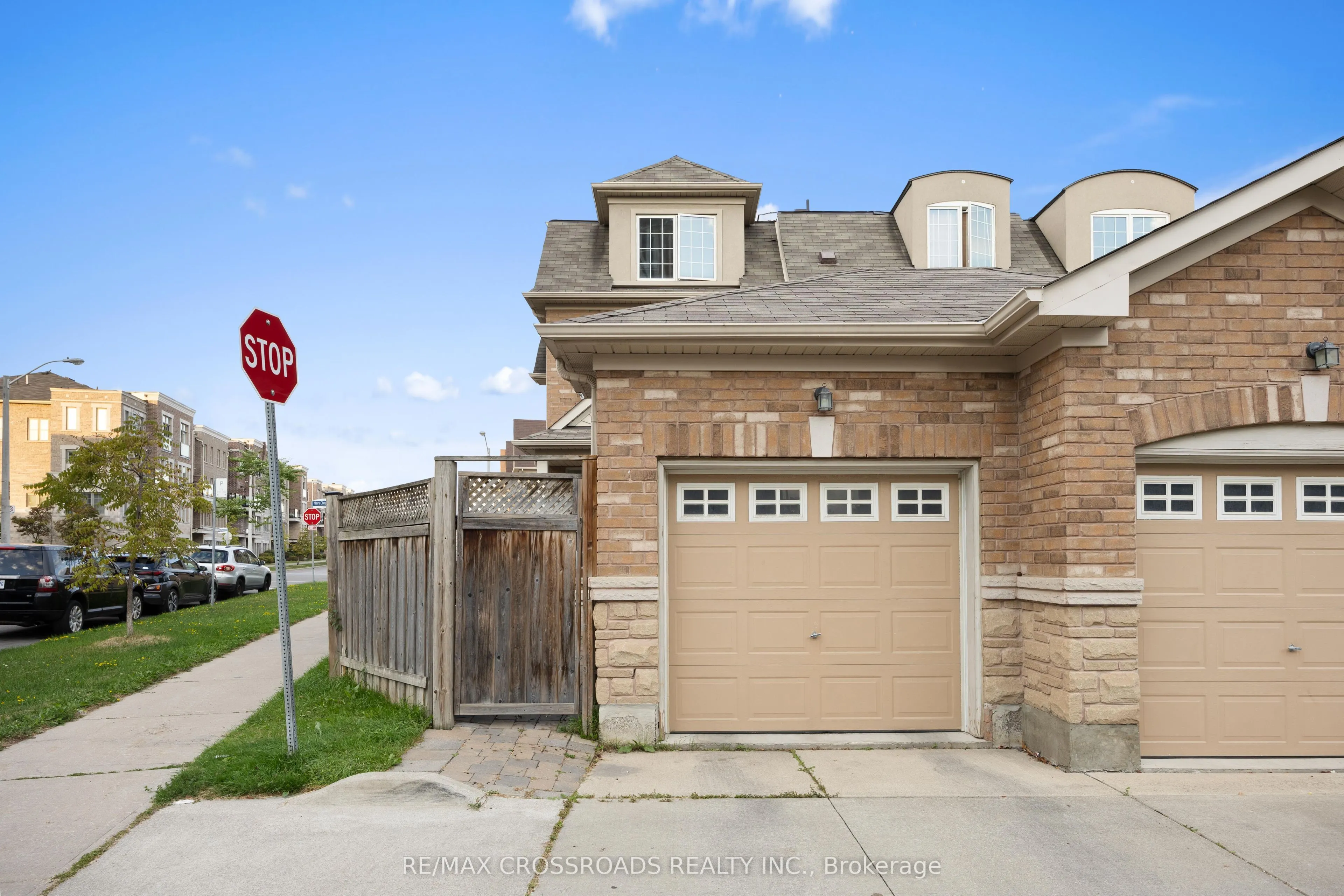 118 Mary Chapman Boulevard