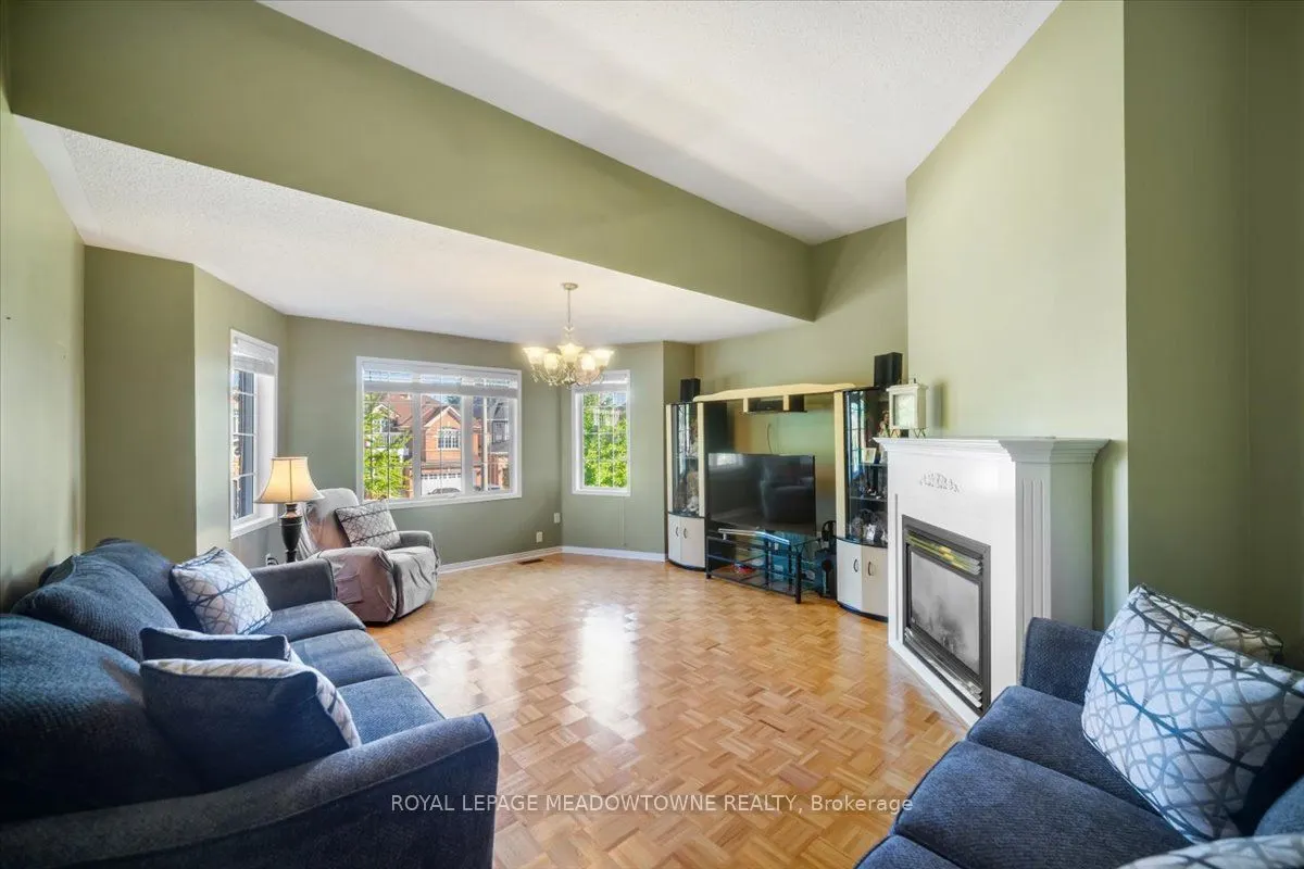 13 Albright Road