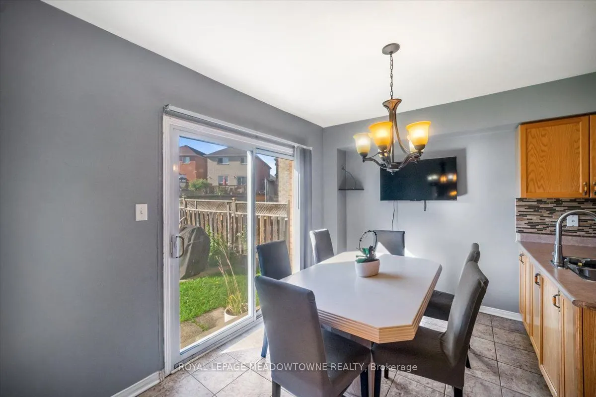 13 Albright Road