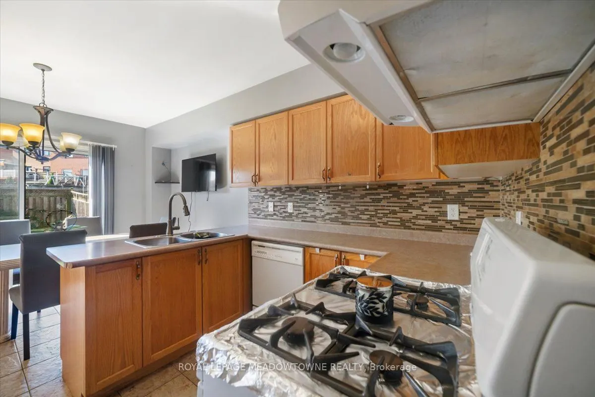 13 Albright Road