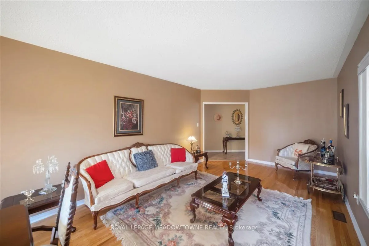 13 Albright Road