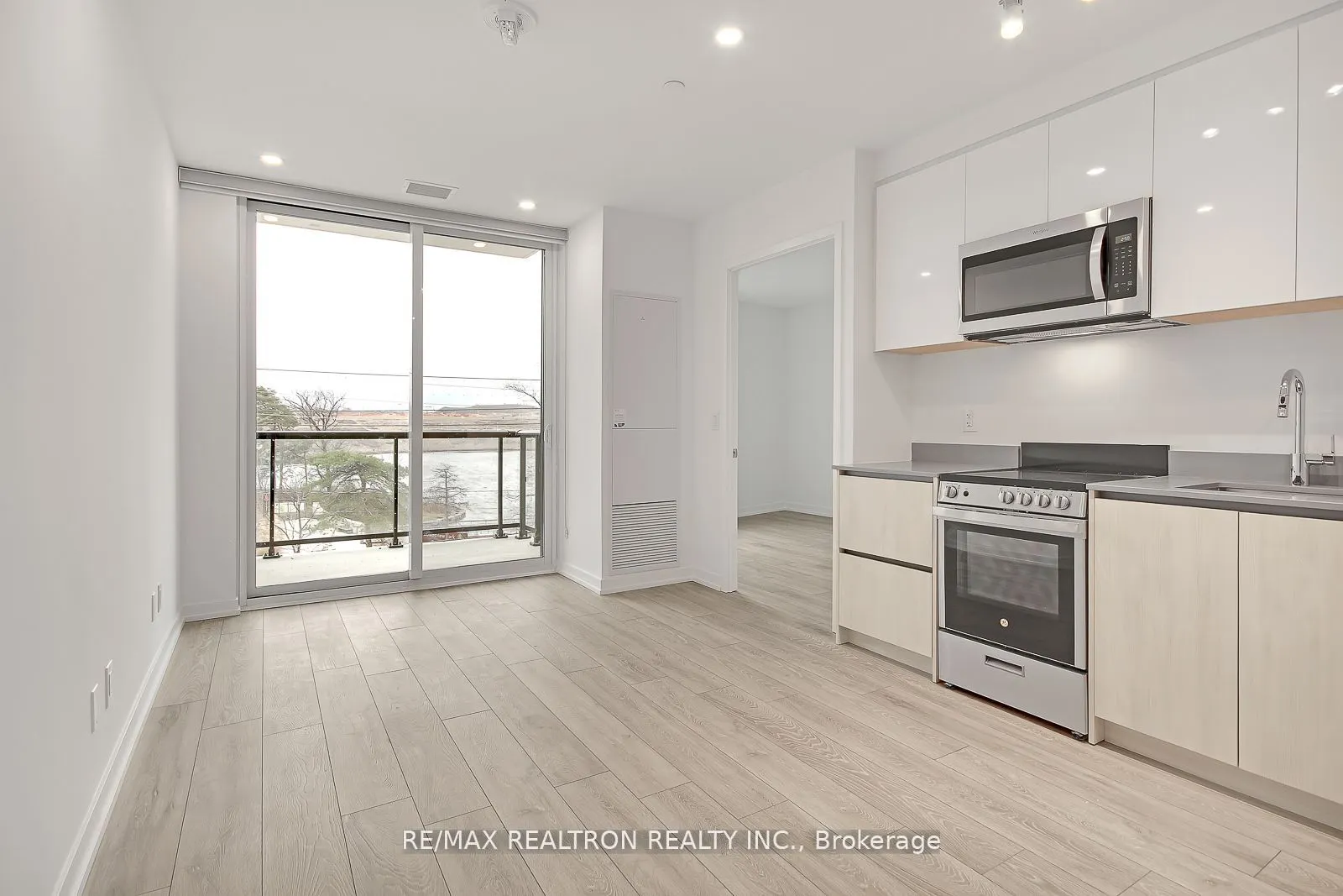 3100 Keele Street, #420