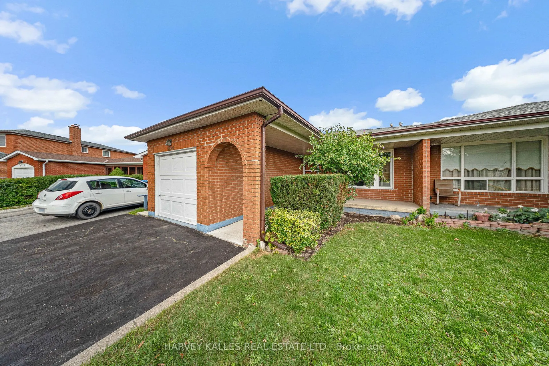 7383 Sigsbee Drive