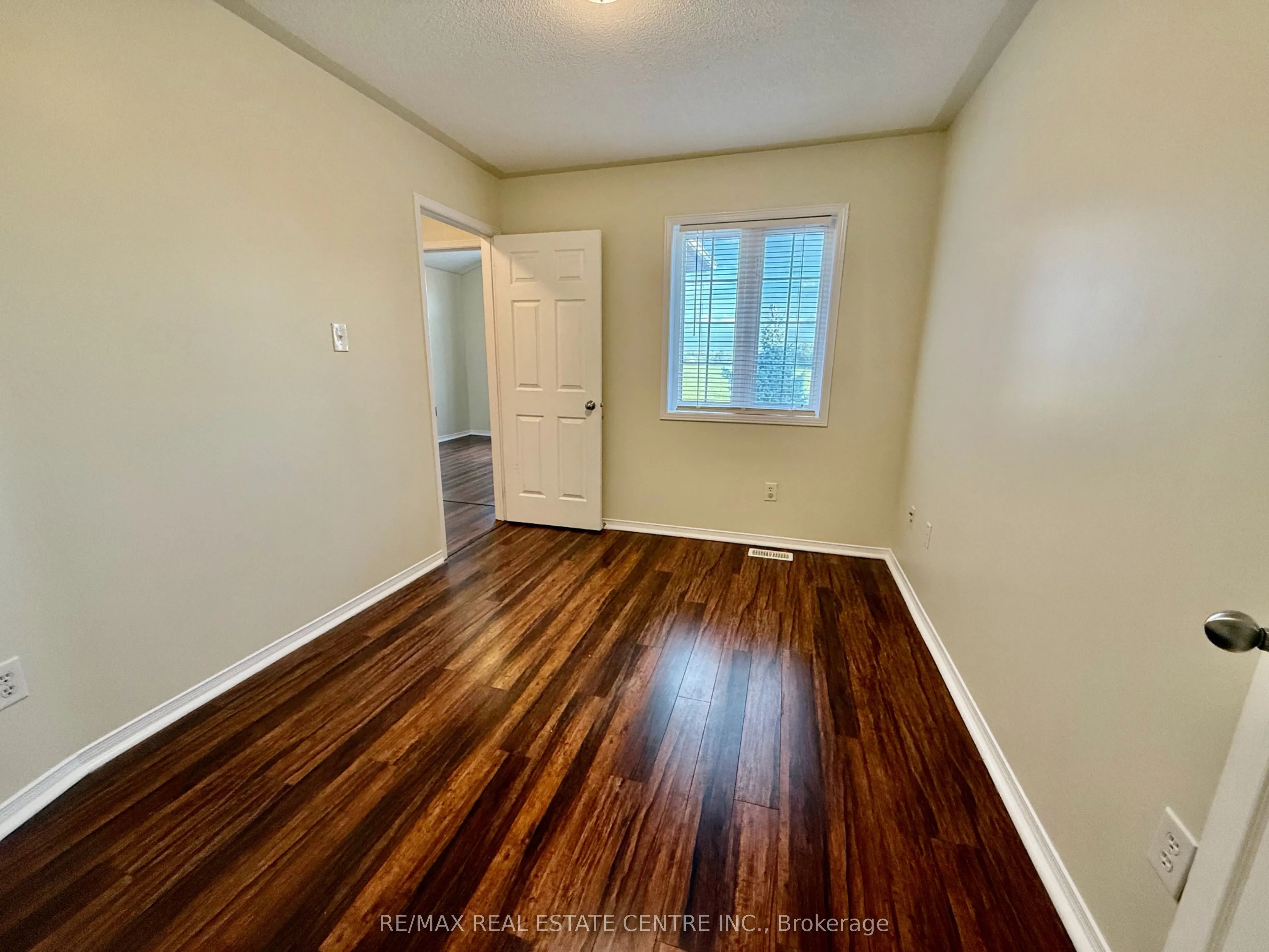 86 Snowberry Crescent
