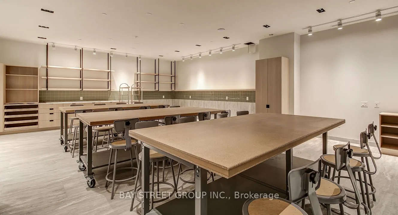 2485 Eglinton Avenue W, #1105