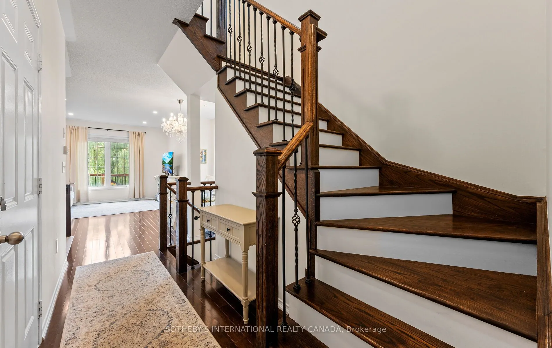 745 Farmstead Drive, #21