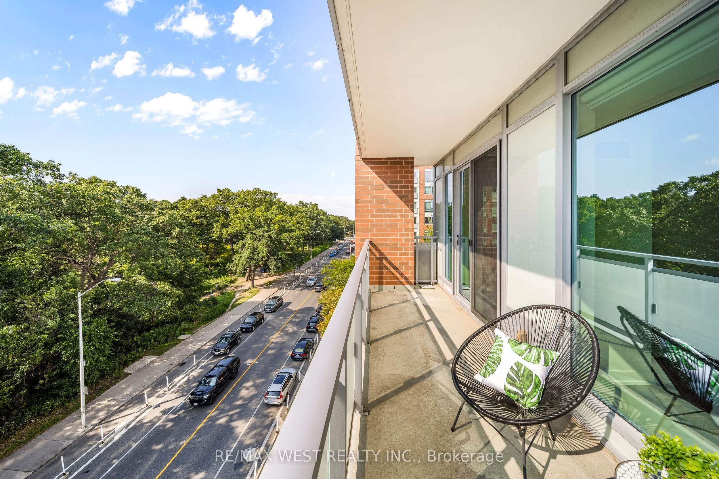 1830 Bloor Street W, #511