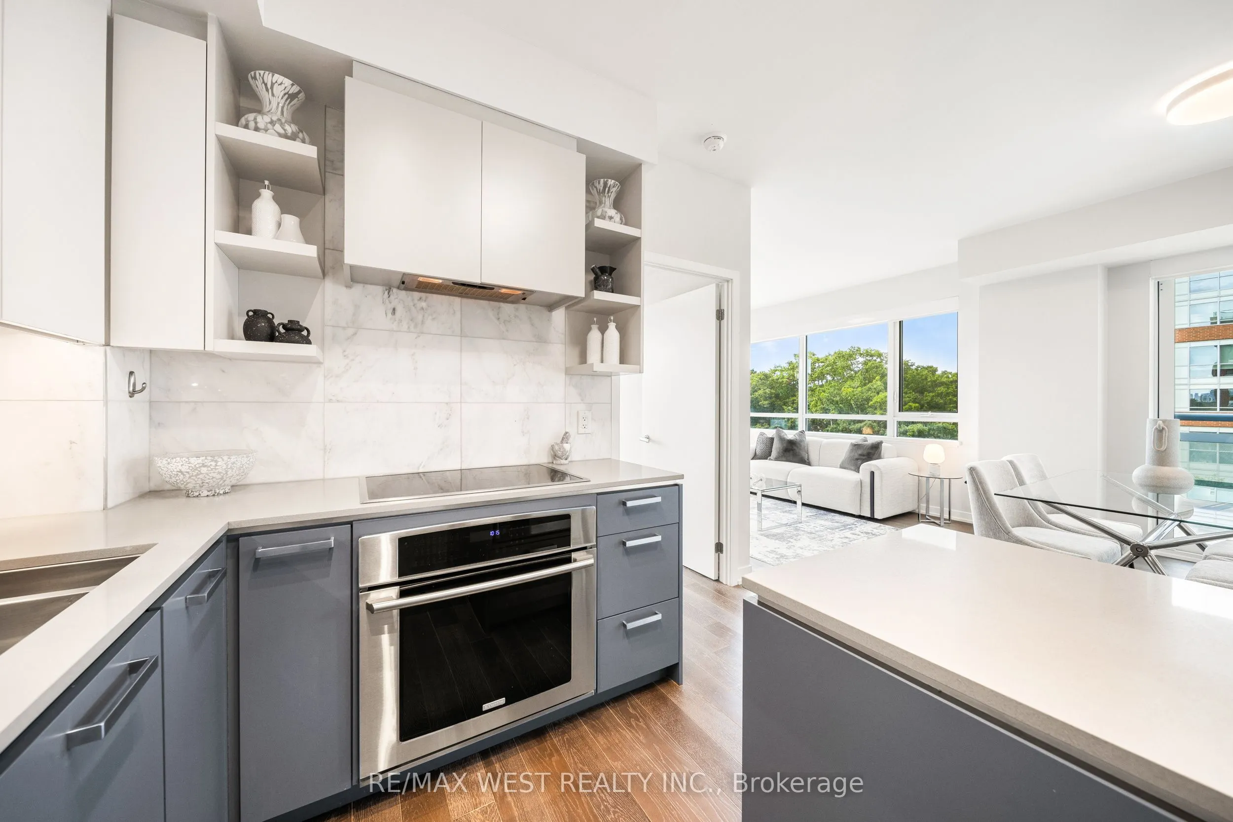 1830 Bloor Street W, #511