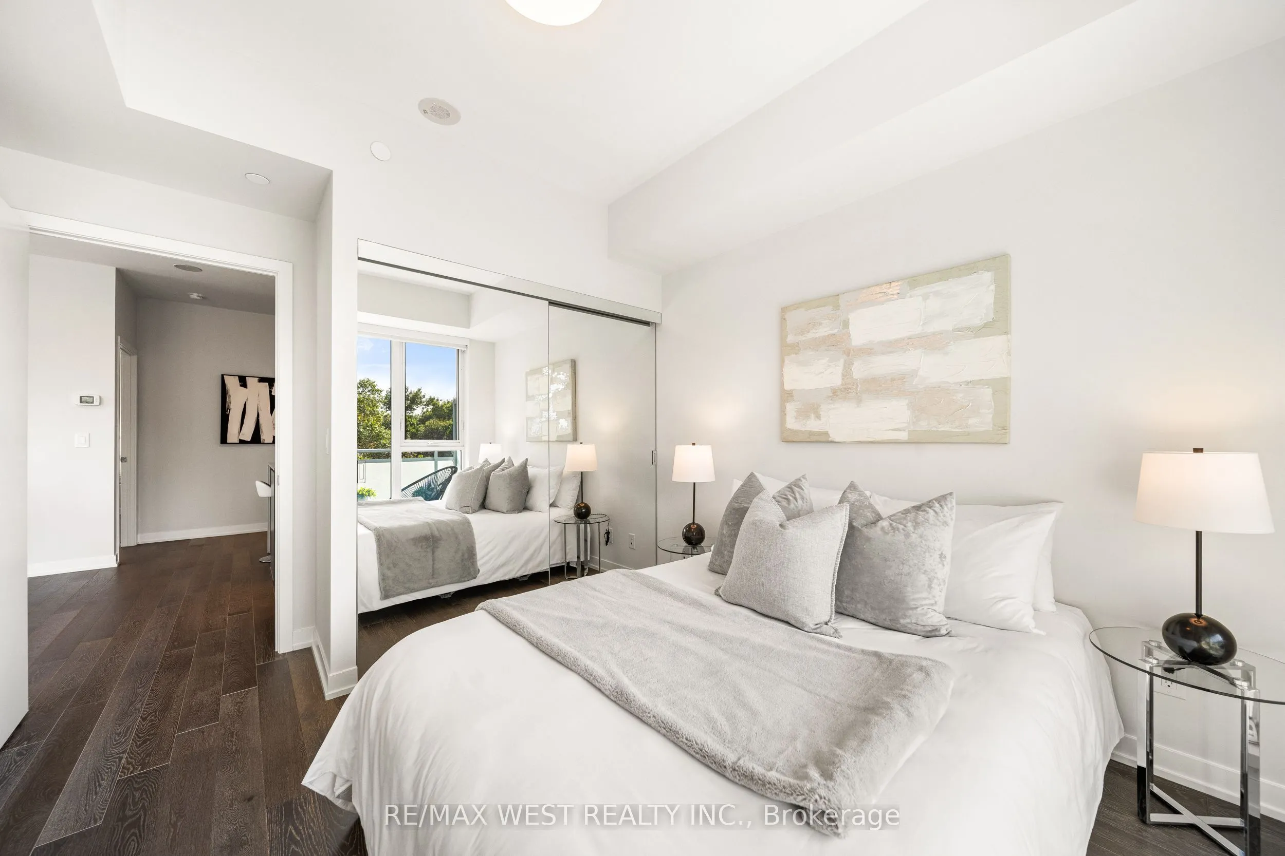 1830 Bloor Street W, #511